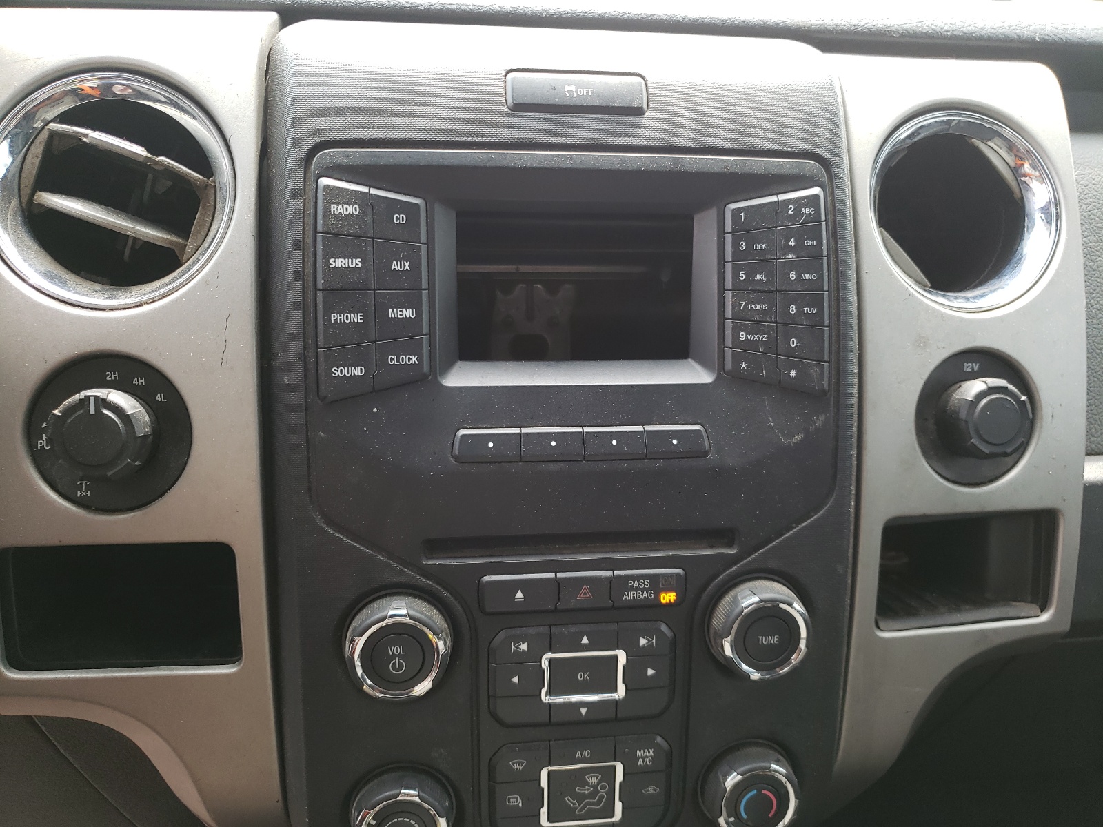 Zdjęcie 9 z aukcji – 2013 FORD F150 SUPER z VIN 1FTFW1EF3DKD20063