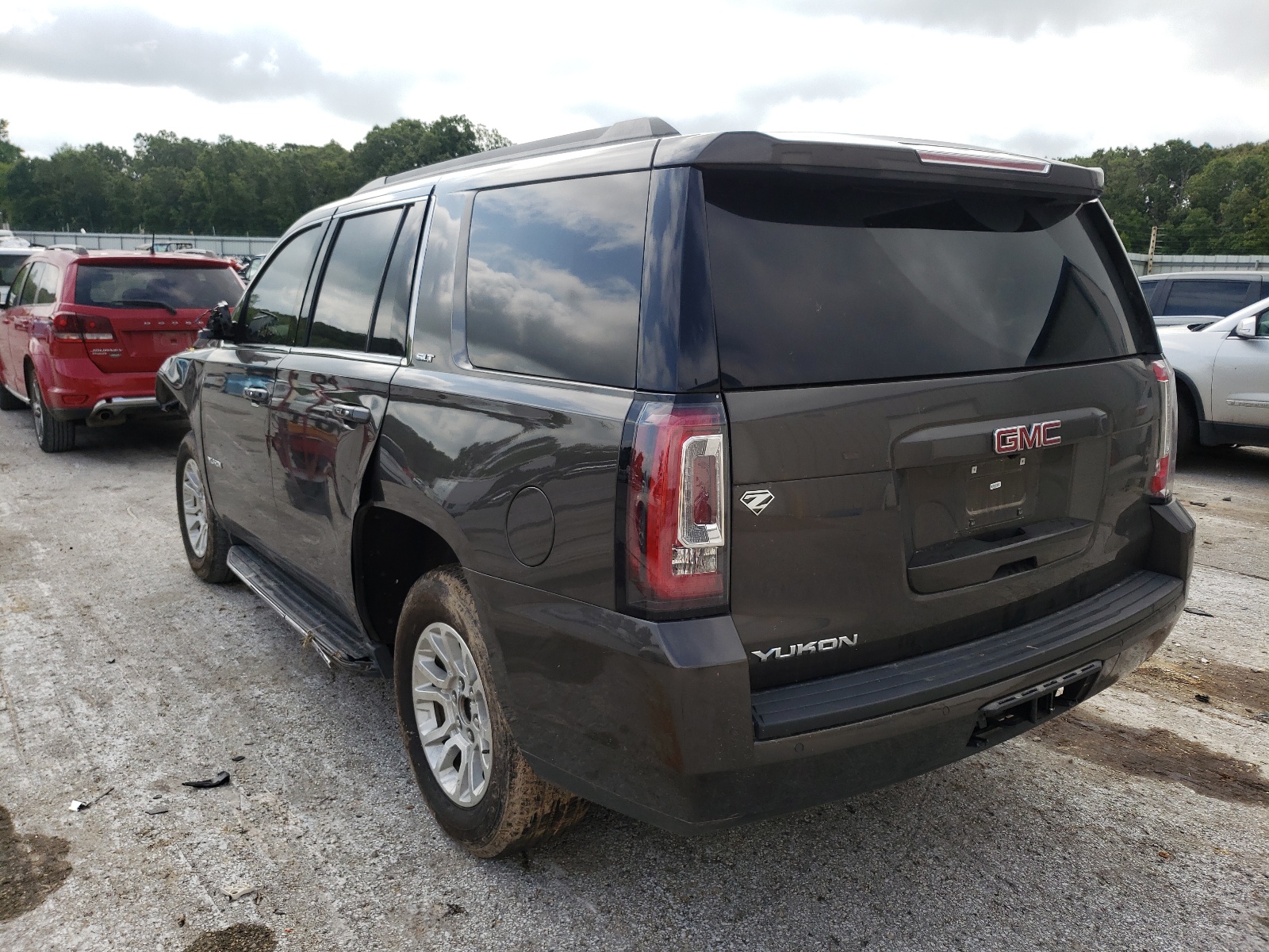 Photo 3 from auction – 2020 GMC YUKON SLT with VIN 1GKS2BKC2LR158513