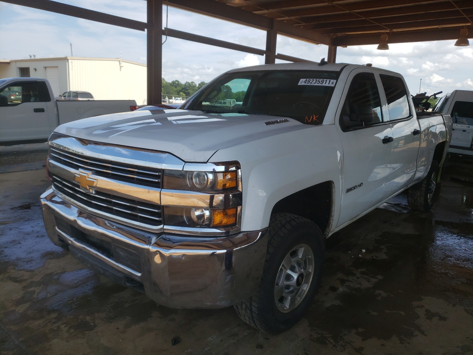 Photo 2 from auction – 2015 CHEVROLET SILVERADO with VIN 1GC1KVE84FF184990