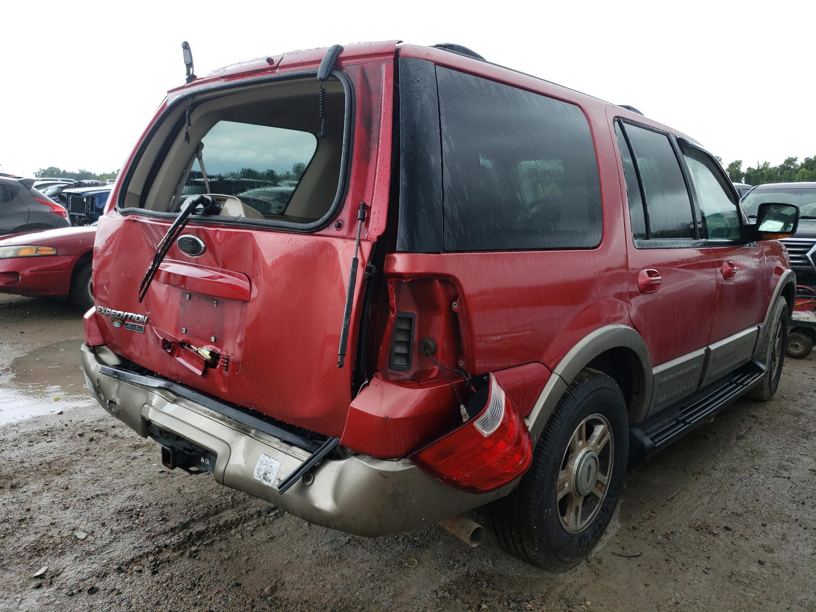 Photo 4 from auction – 2003 FORD EXPEDITION with VIN 1FMFU17L13LB62285