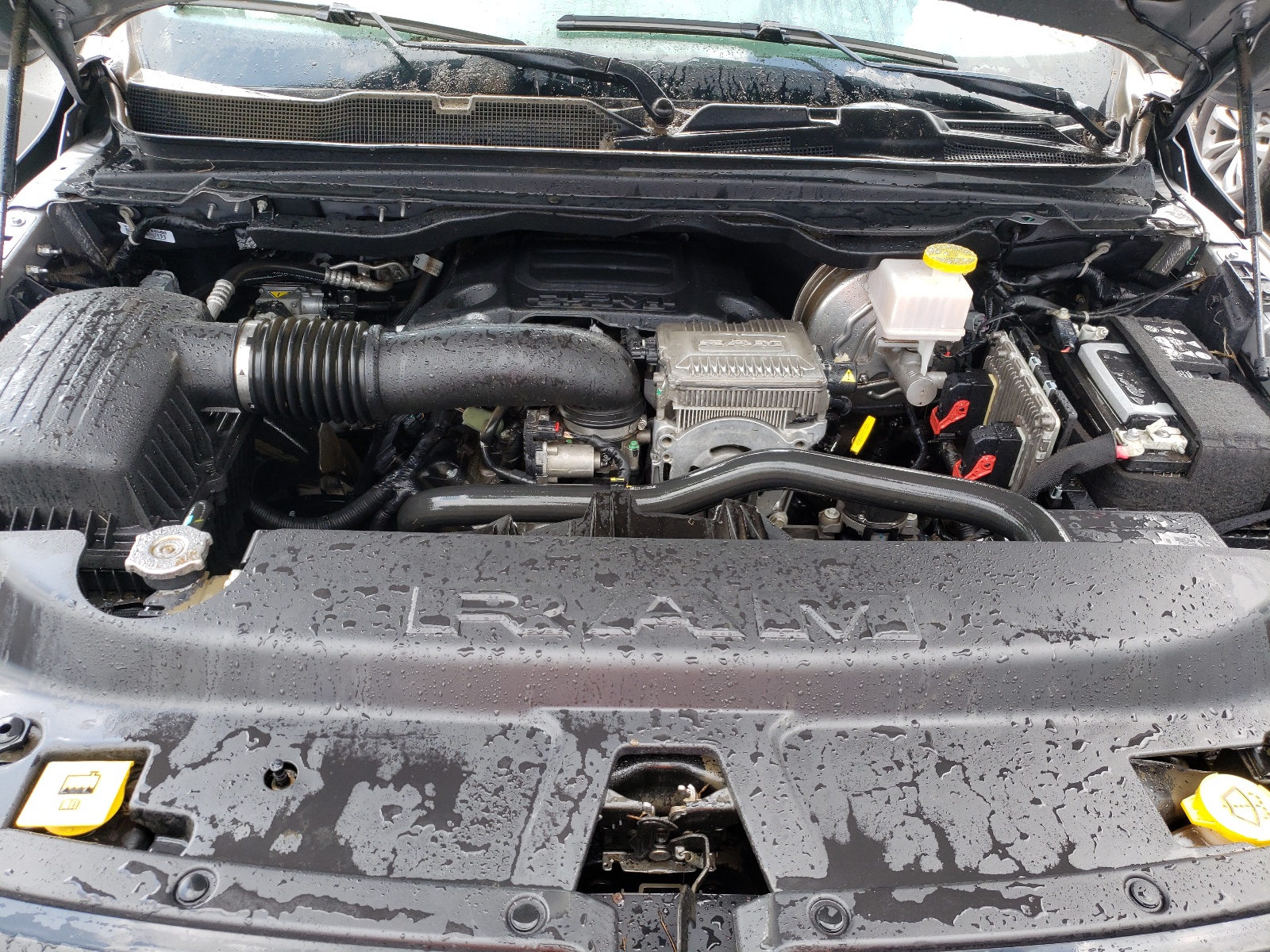 Photo 7 from auction – 2021 RAM 1500 LARAM with VIN 1C6SRFJT4MN585627