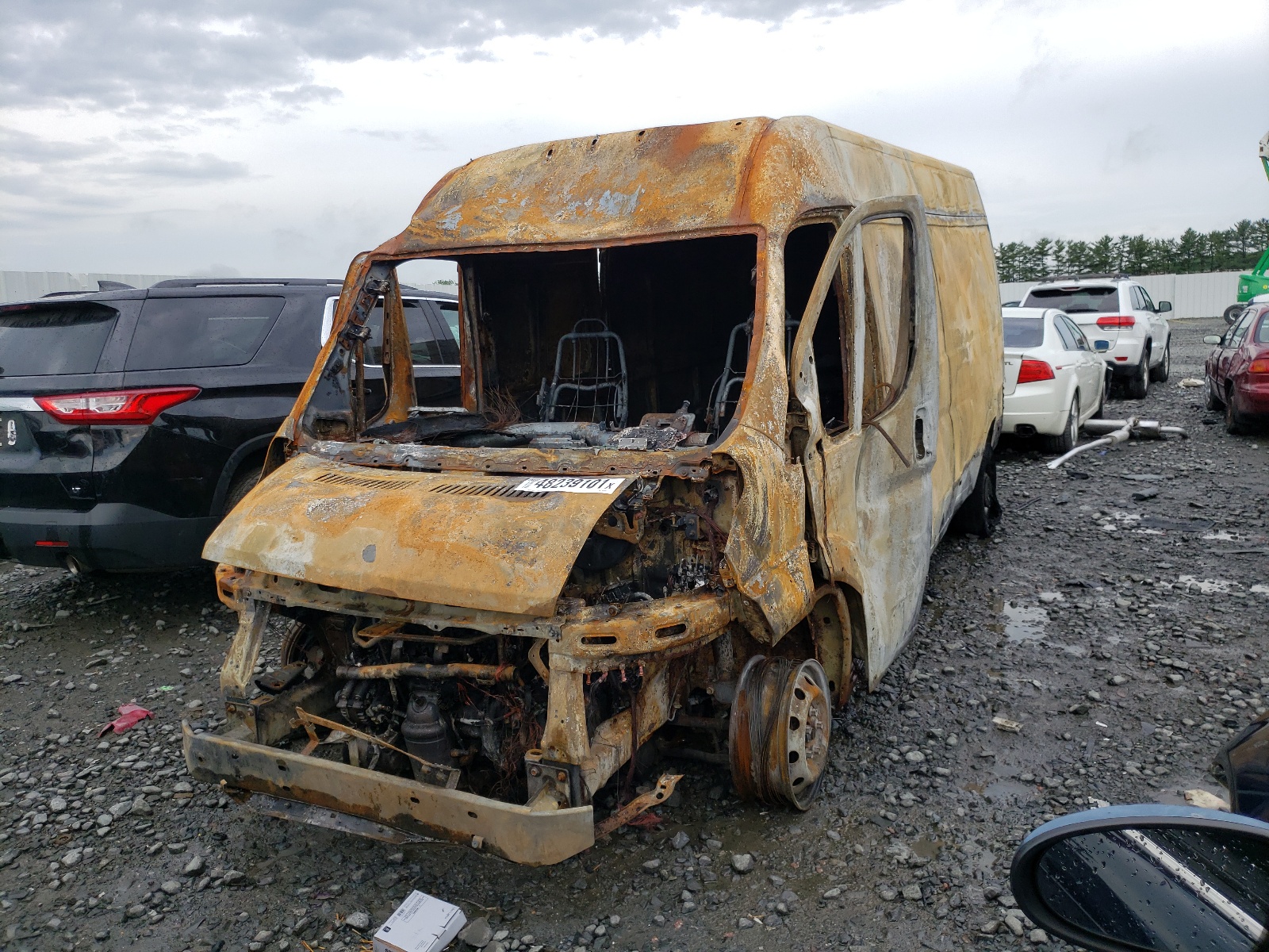 Фото 2 с аукциона – 2019 RAM PROMASTER с VIN 3C6URVJG5KE541983