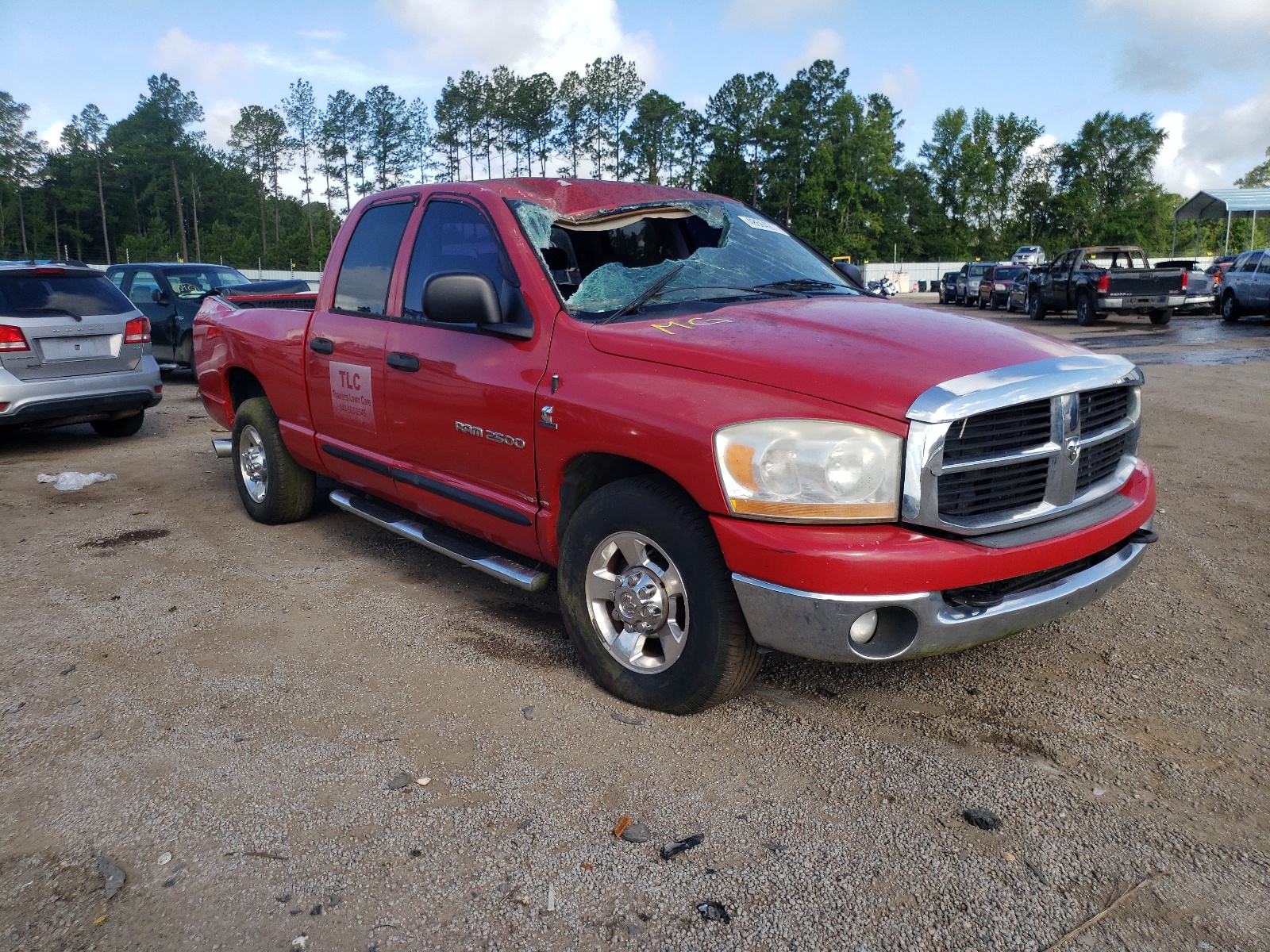DODGE RAM 2500 S 2006 مع رقم تعريف المركبة 3D7KR28C76G131364 - صورة من المزاد