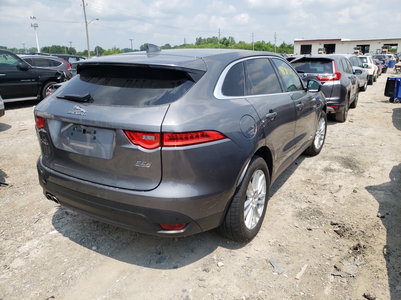 Photo 4 from auction – 2017 JAGUAR F-PACE PRE with VIN SADCK2BN7HA493231