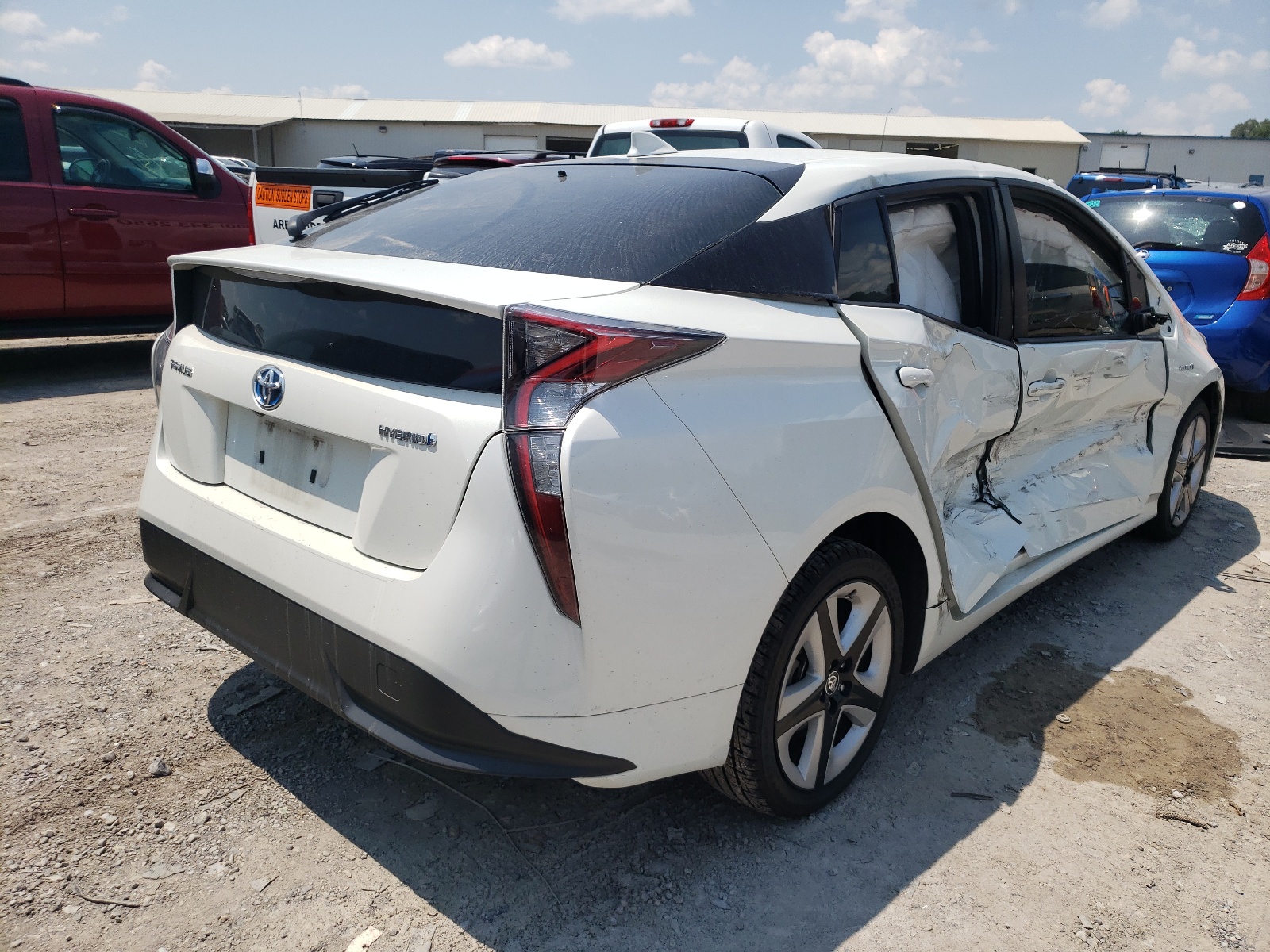 Photo 4 from auction – 2017 TOYOTA PRIUS with VIN JTDKARFU4H3037423