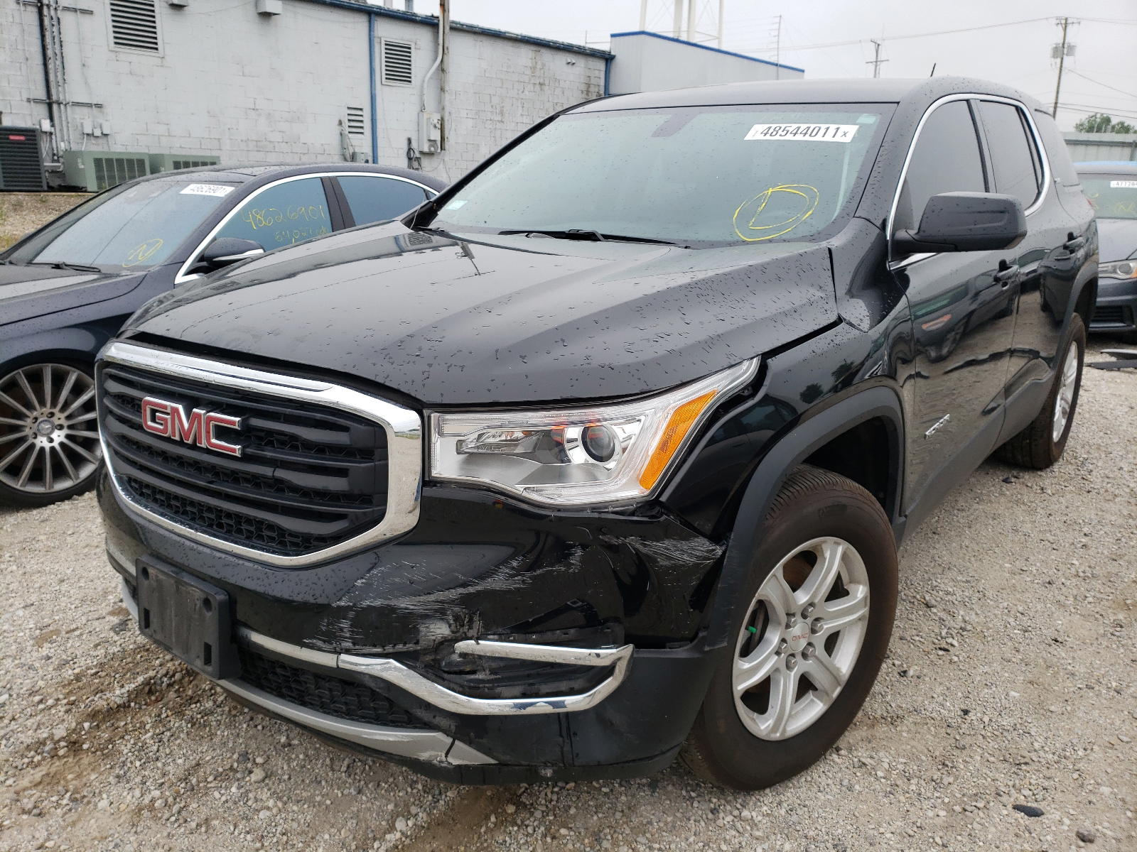 Photo 2 from auction – 2019 GMC ACADIA SLE with VIN 1GKKNKLA2KZ239059