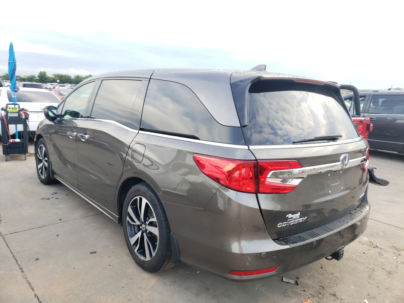 Photo 3 from auction – 2018 HONDA ODYSSEY EL with VIN 5FNRL6H91JB018983