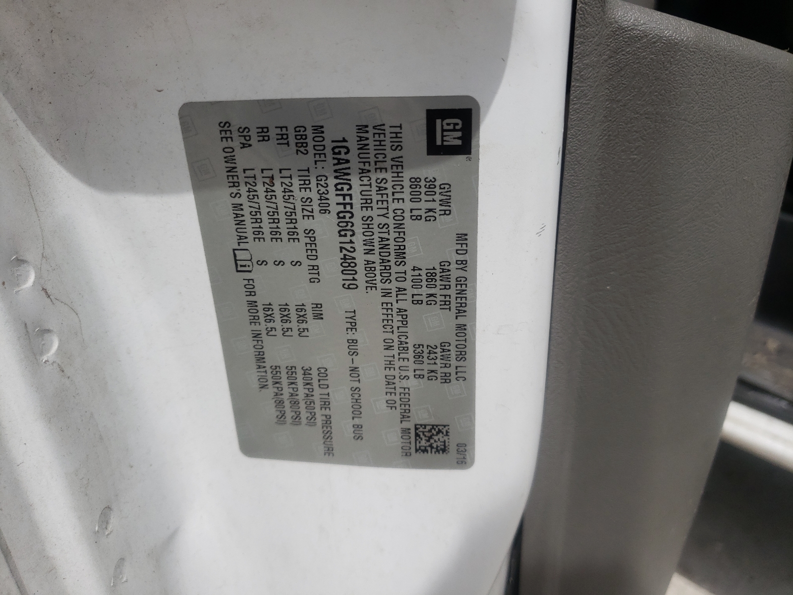Photo 10 from auction – 2016 CHEVROLET EXPRESS G2 with VIN 1GAWGFFG6G1248019