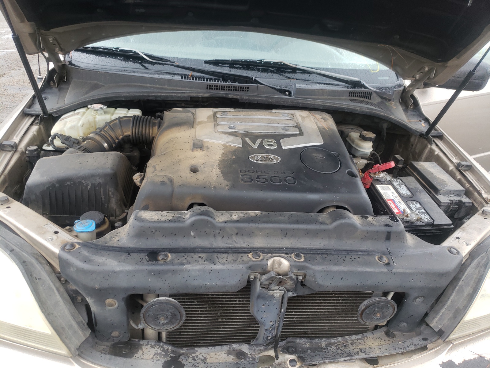 صورة رقم 7 من المزاد - 2004 KIA SORENTO EX مع VIN KNDJD733645311920