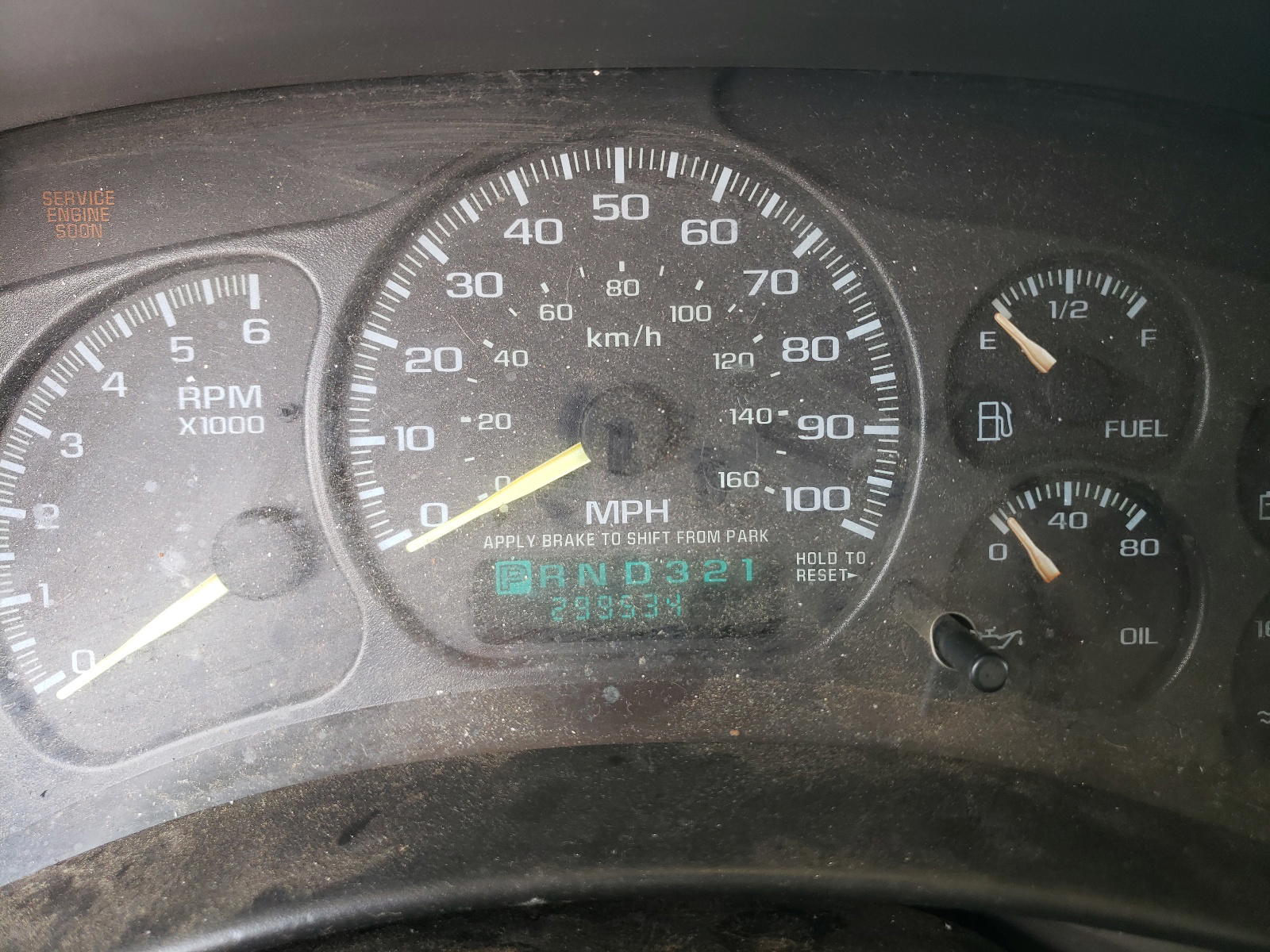 Photo 8 from auction – 1999 CHEVROLET SILVERADO with VIN 2GCEC19T3X1227004