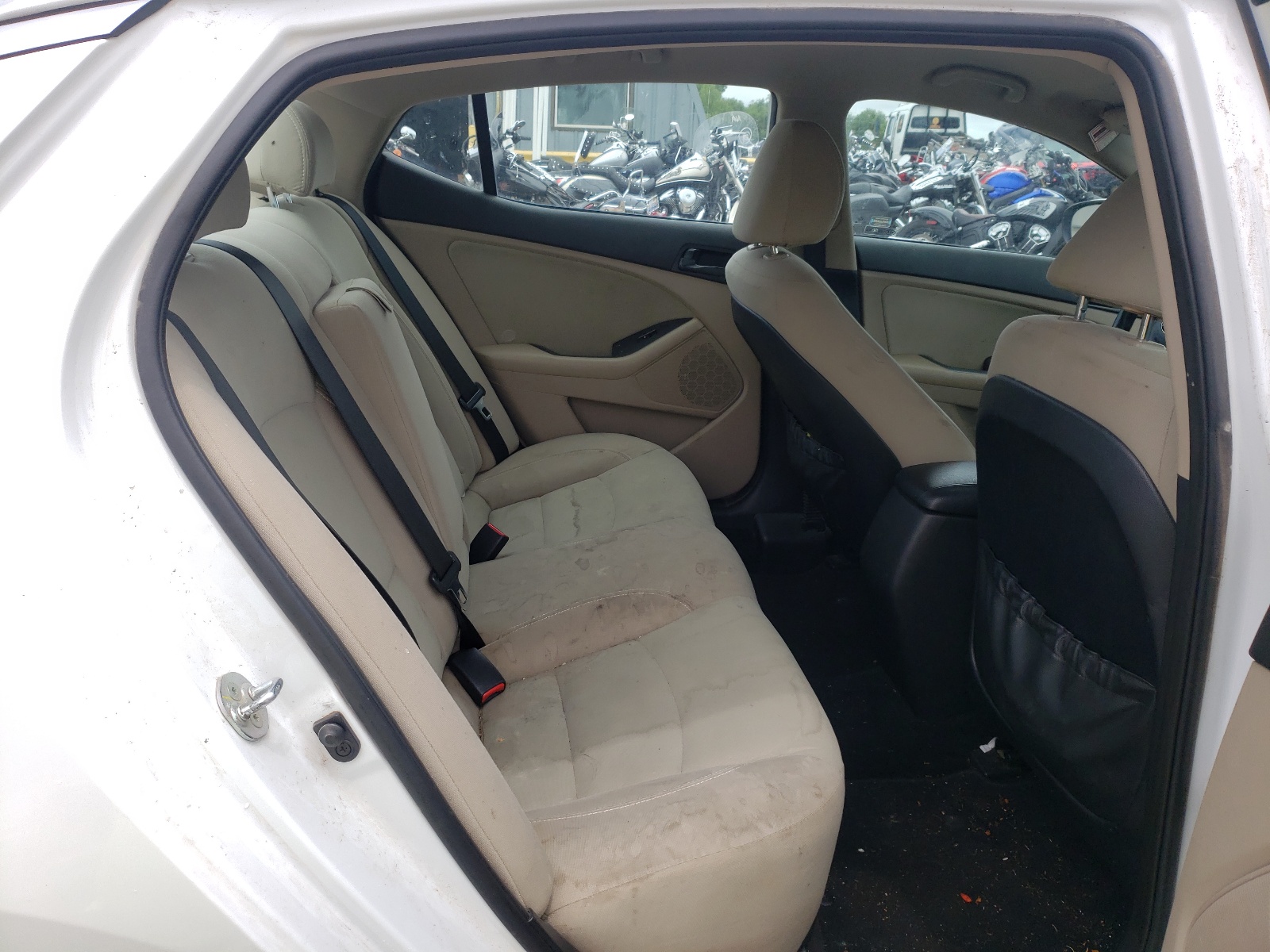Photo 6 from auction – 2014 KIA OPTIMA LX with VIN 5XXGM4A79EG334720