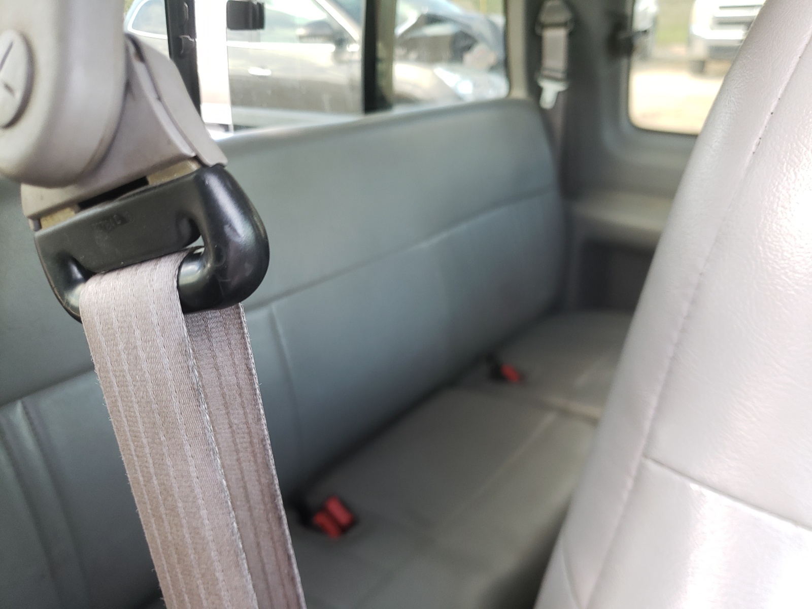 Photo 6 from auction – 1998 FORD F150 with VIN 1FTZX0763WKA34573