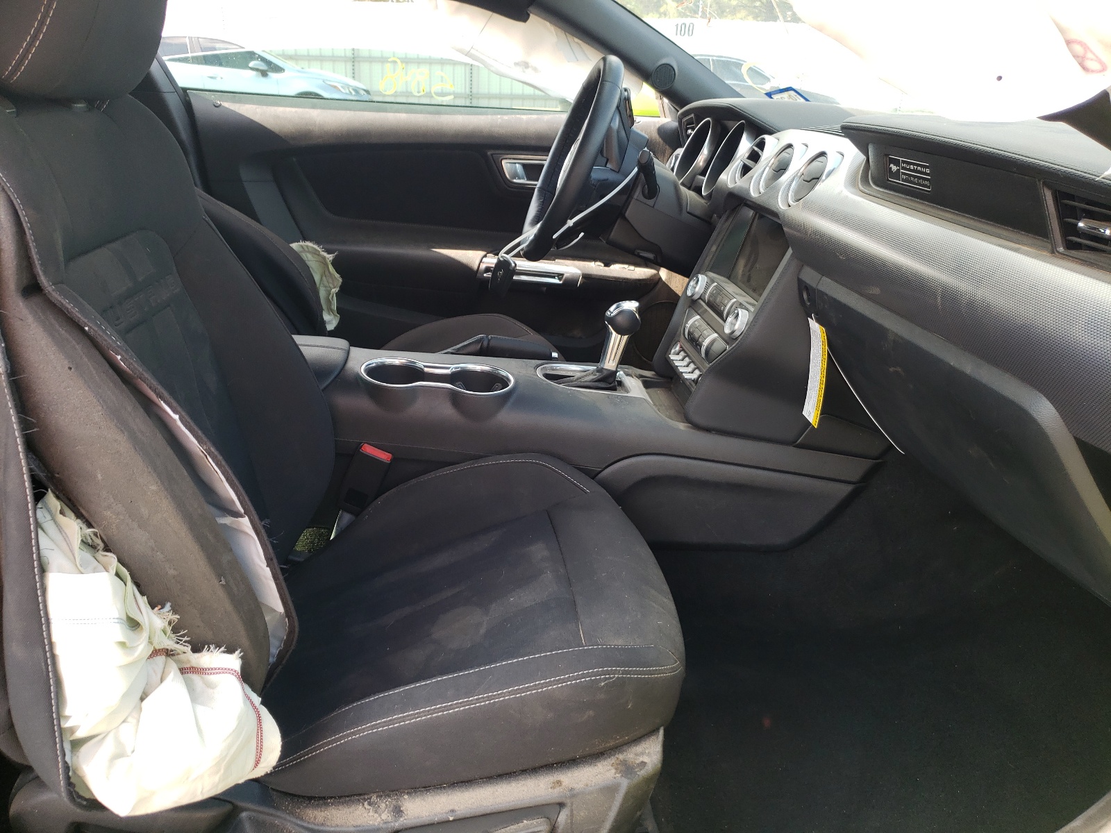 Photo 5 from auction – 2020 FORD MUSTANG with VIN 1FA6P8TH8L5154572
