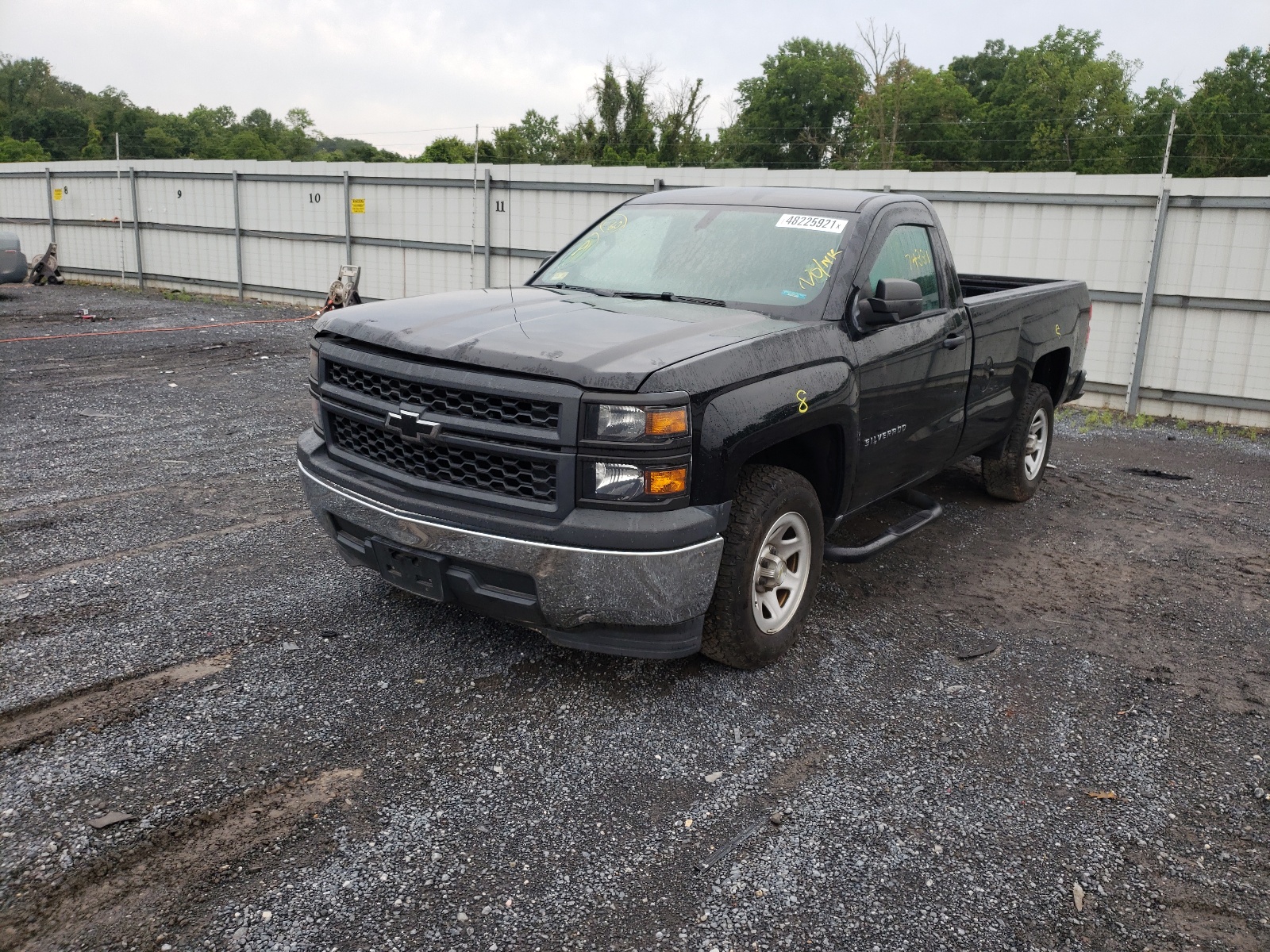 Photo 2 from auction – 2014 CHEVROLET SILVERADO with VIN 1GCNCPEH3EZ385156