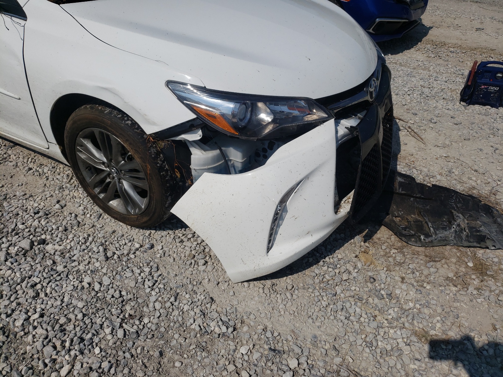 Photo 9 from auction – 2017 TOYOTA CAMRY LE with VIN 4T1BF1FK0HU700204