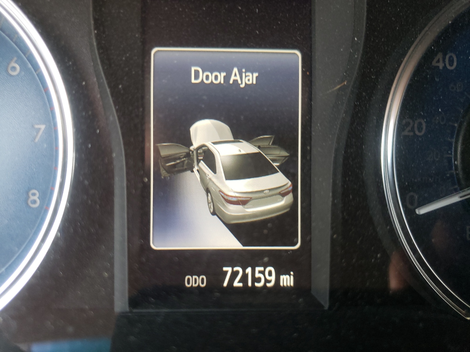 Photo 8 from auction – 2016 TOYOTA CAMRY LE with VIN 4T1BF1FK6GU521003
