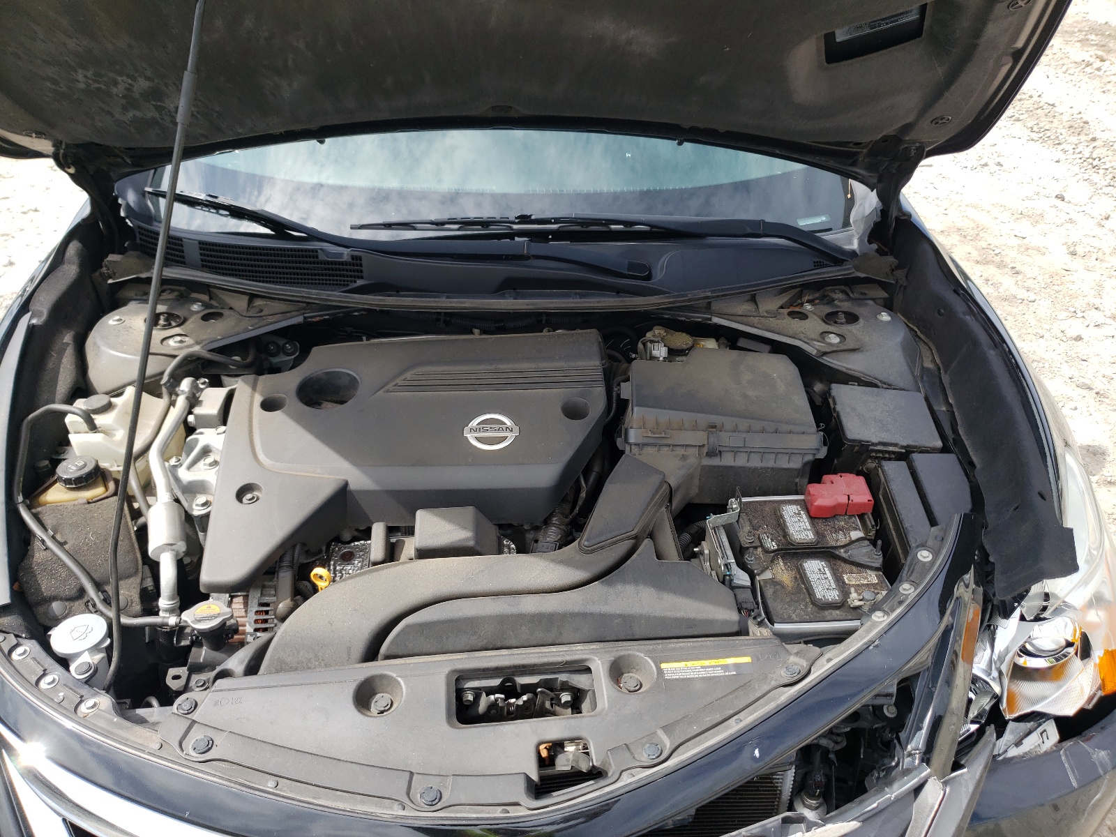Photo 7 from auction – 2015 NISSAN ALTIMA 2.5 with VIN 1N4AL3AP4FC182677