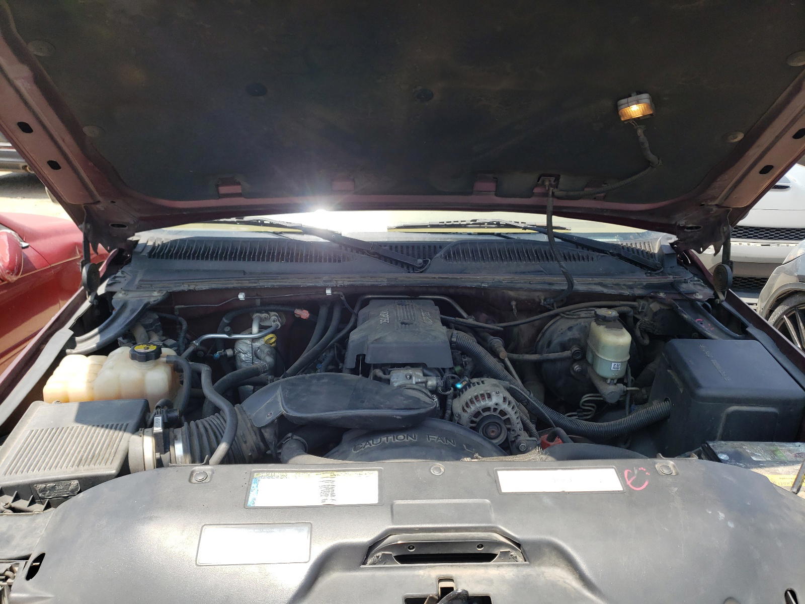 Photo 7 from auction – 2000 GMC SIERRA 15 with VIN 2GTEC19V1Y1218983