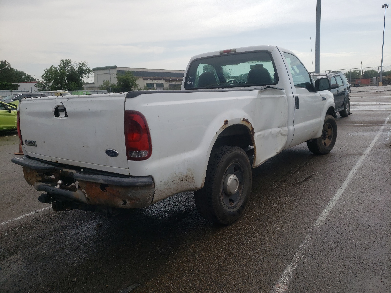 Photo 4 from auction – 2005 FORD F250 SUPER with VIN 1FTNF20555EC37198