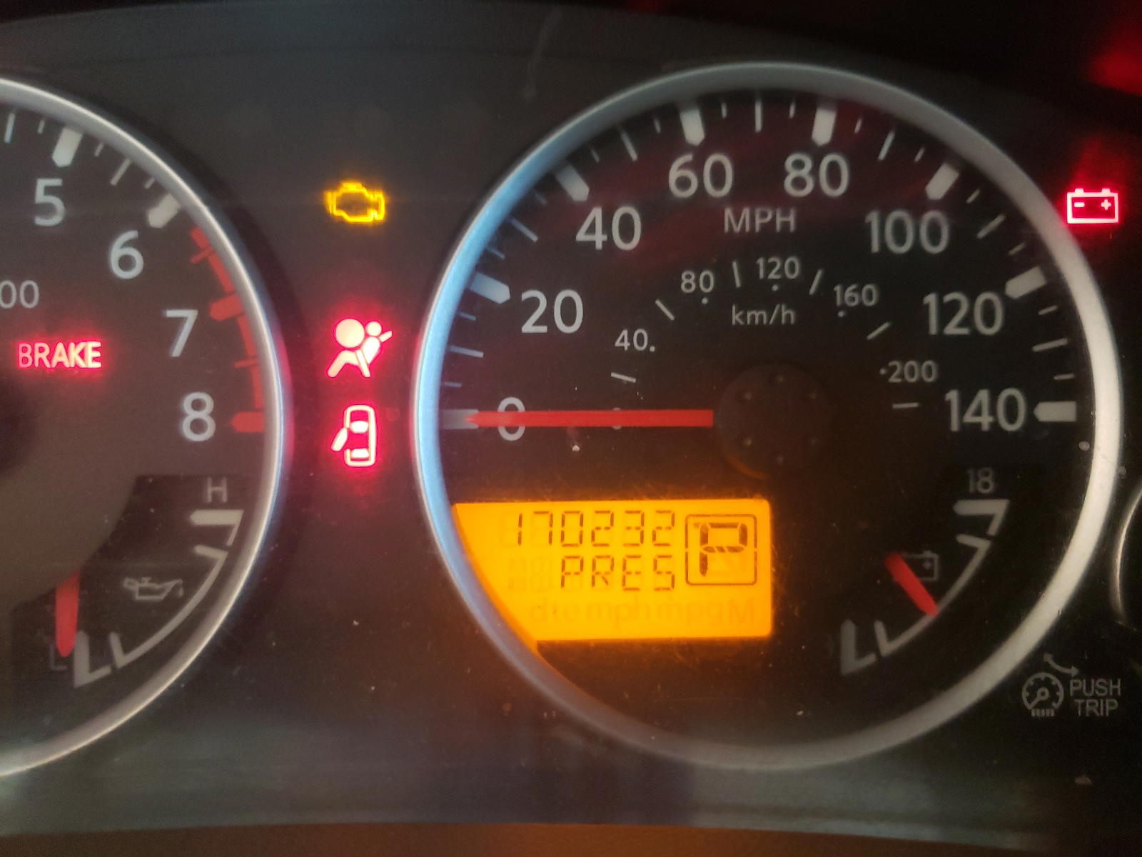 Photo 8 from auction – 2012 NISSAN PATHFINDER with VIN 5N1AR1NB2CC615254