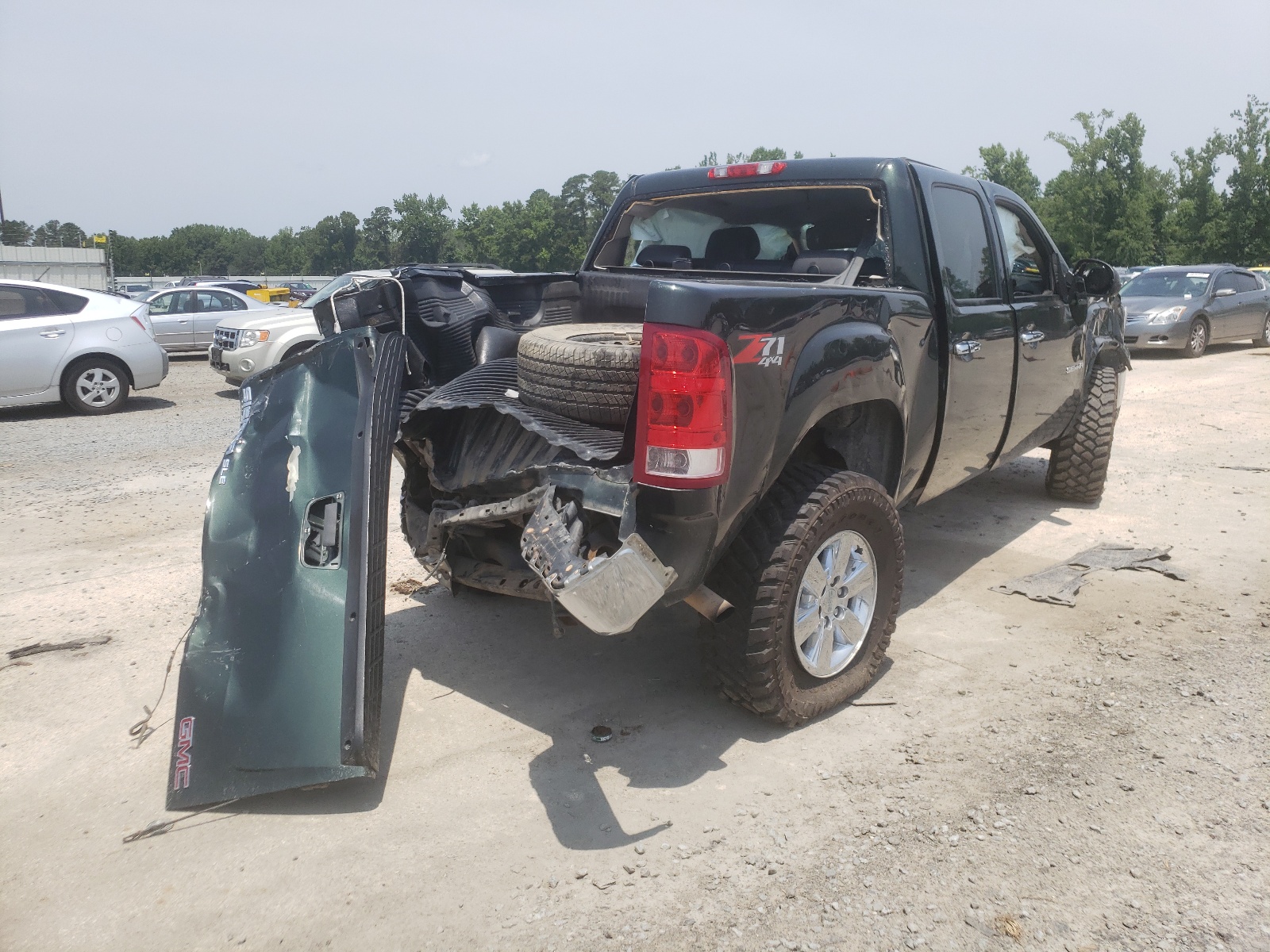 Zdjęcie 4 z aukcji – 2013 GMC SIERRA z VIN 3GTP2VE78DG250342