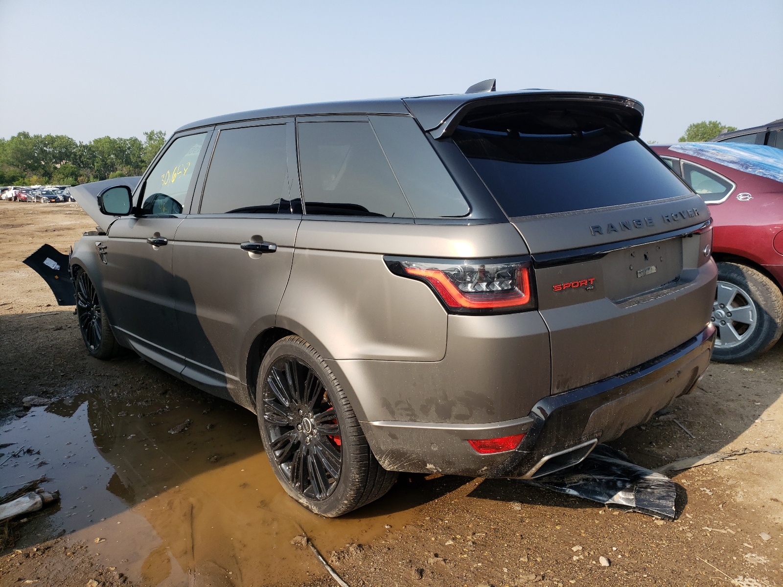 Photo 3 from auction – 2020 LAND ROVER RANGE ROVE with VIN SALWR2SU5LA883385