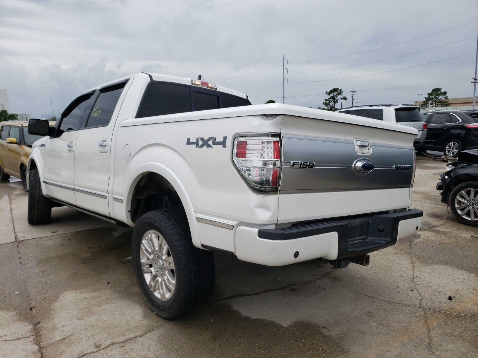 Photo 3 from auction – 2013 FORD F150 SUPER with VIN 1FTFW1E62DFA16442