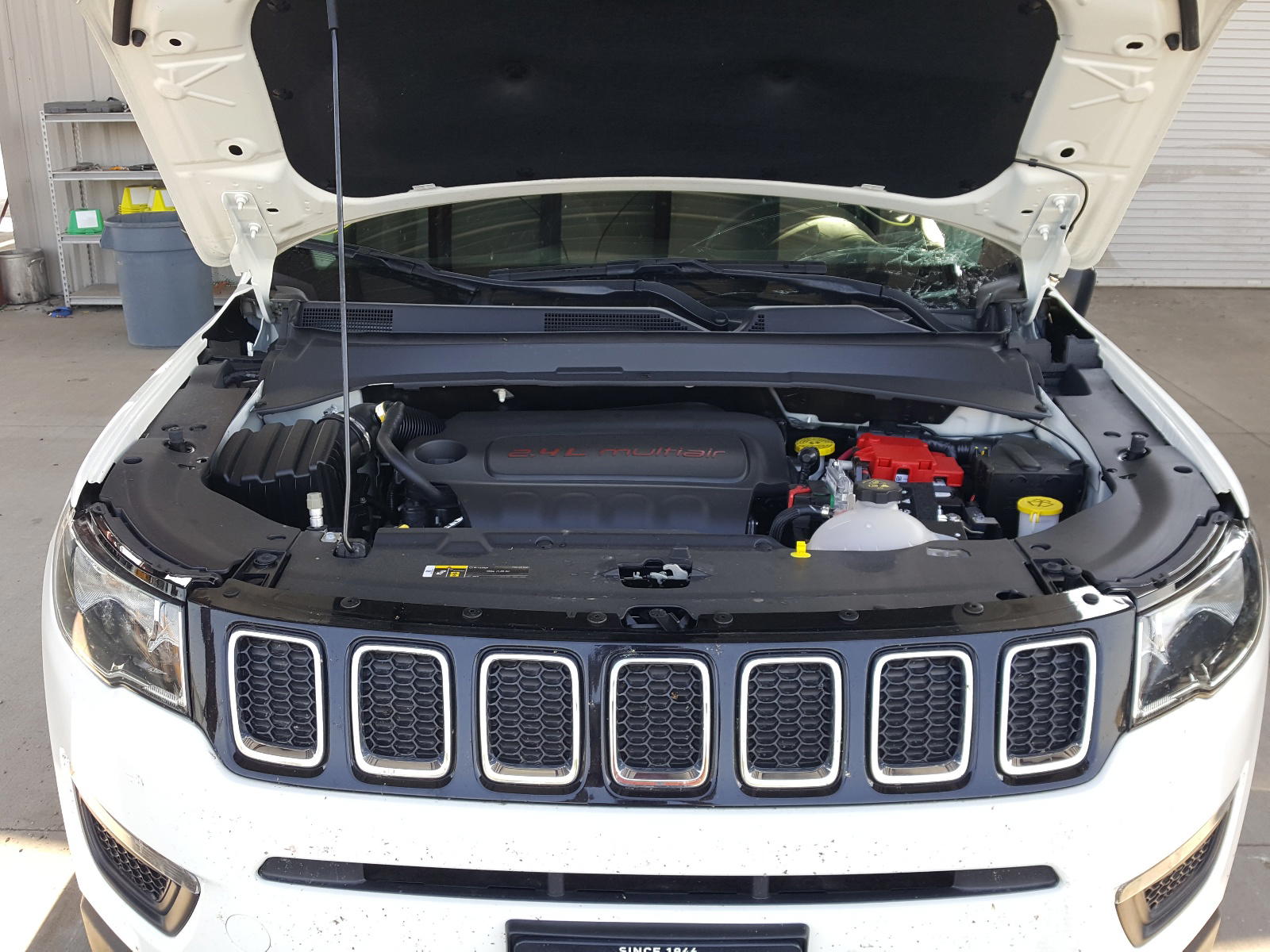 Photo 7 from auction – 2019 JEEP COMPASS SP with VIN 3C4NJDAB1KT650598