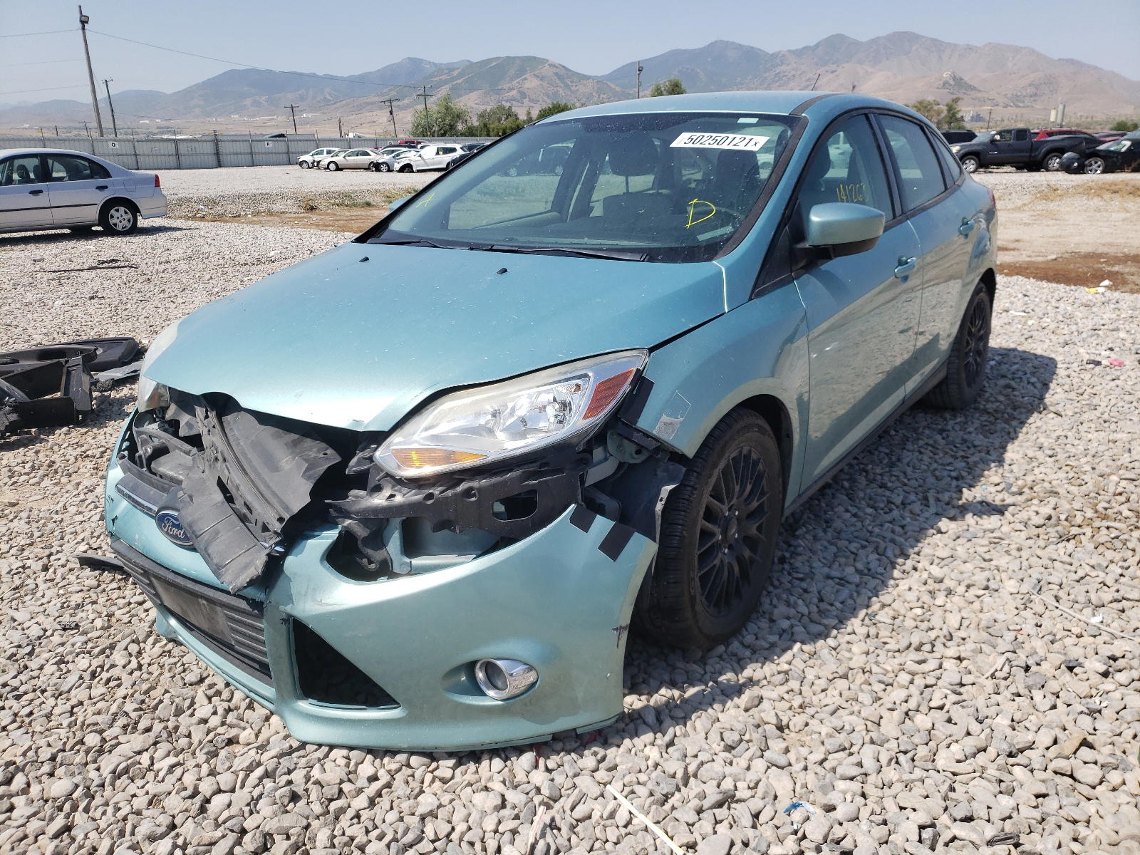 Photo 2 from auction – 2012 FORD FOCUS SE with VIN 1FAHP3F28CL267873
