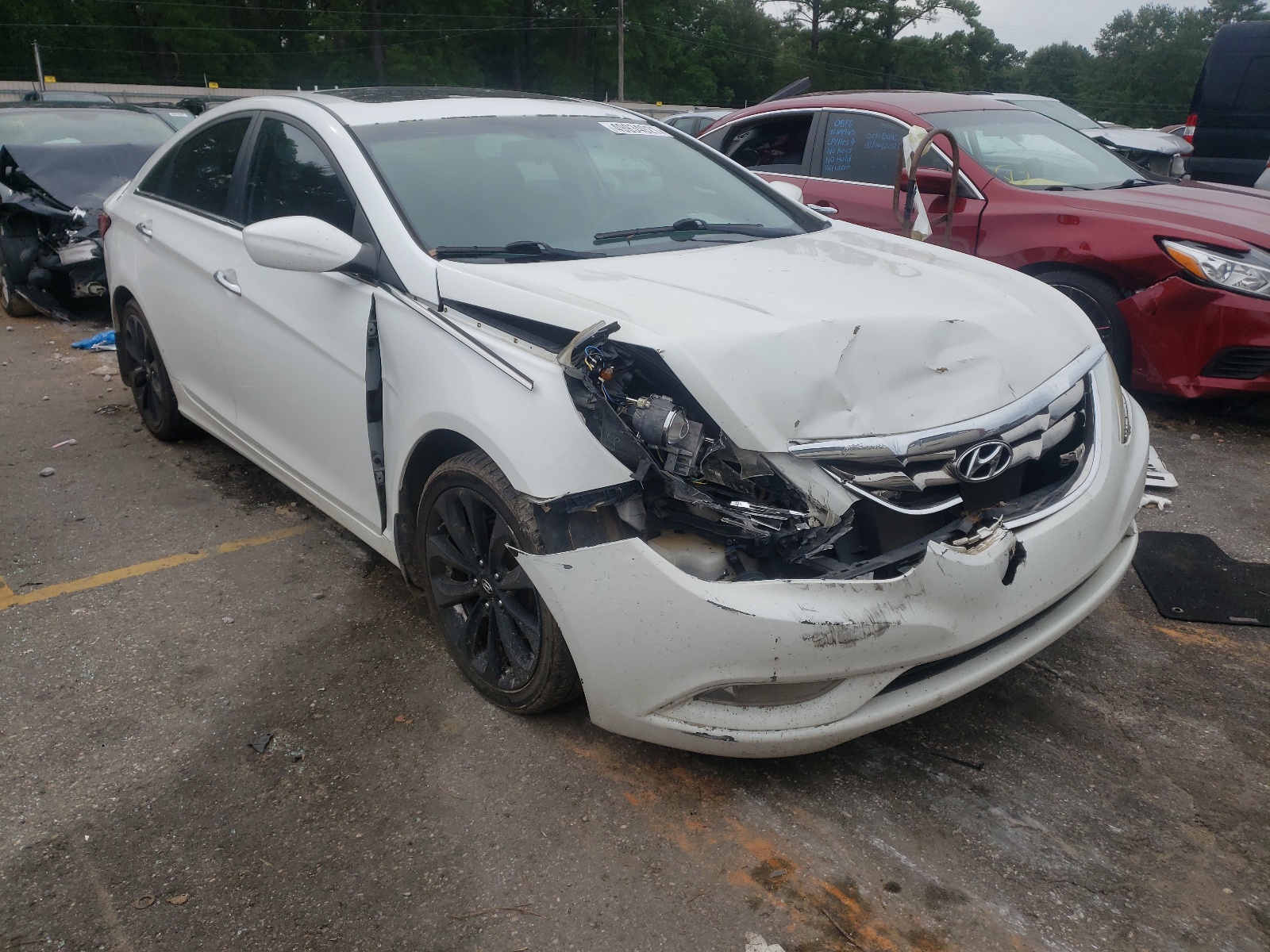 Фото 1 с аукциона – 2011 HYUNDAI SONATA SE с VIN 5NPEC4AC4BH147490