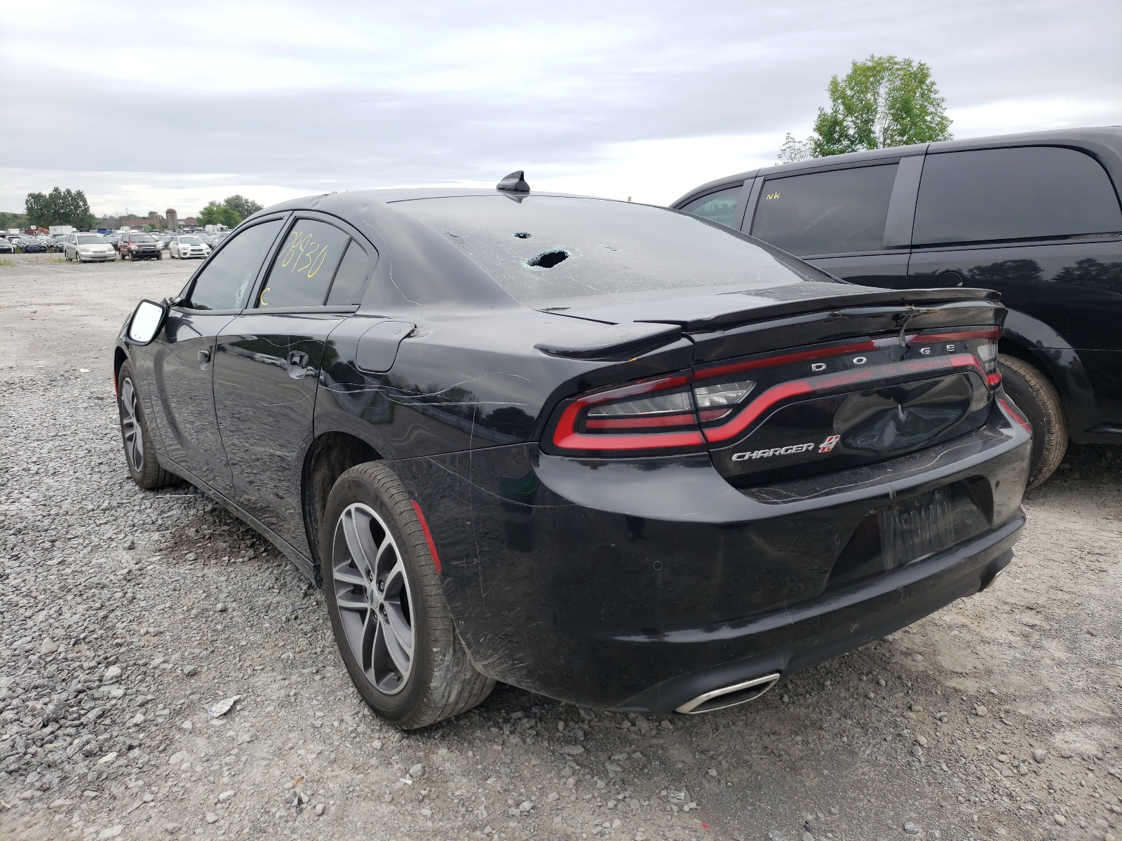 Photo 3 from auction – 2019 DODGE CHARGER SX with VIN 2C3CDXJGXKH619584
