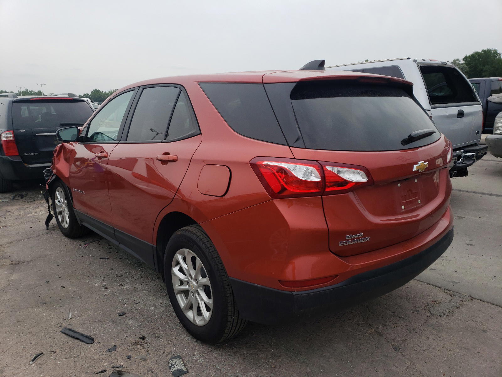 Photo 3 from auction – 2020 CHEVROLET EQUINOX LS with VIN 2GNAXHEV7L6261034