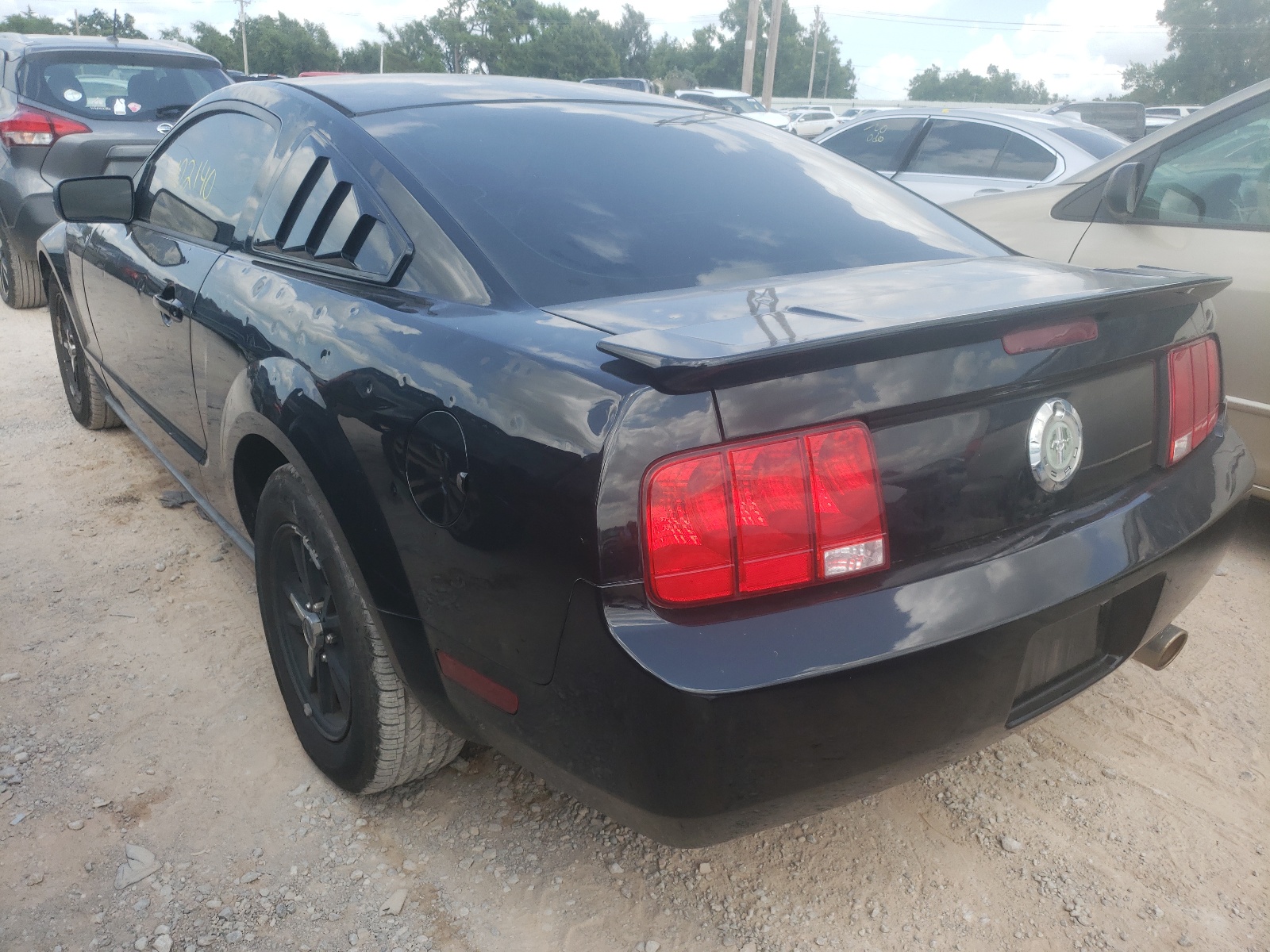 Photo 3 from auction – 2007 FORD MUSTANG with VIN 1ZVFT80N375305322