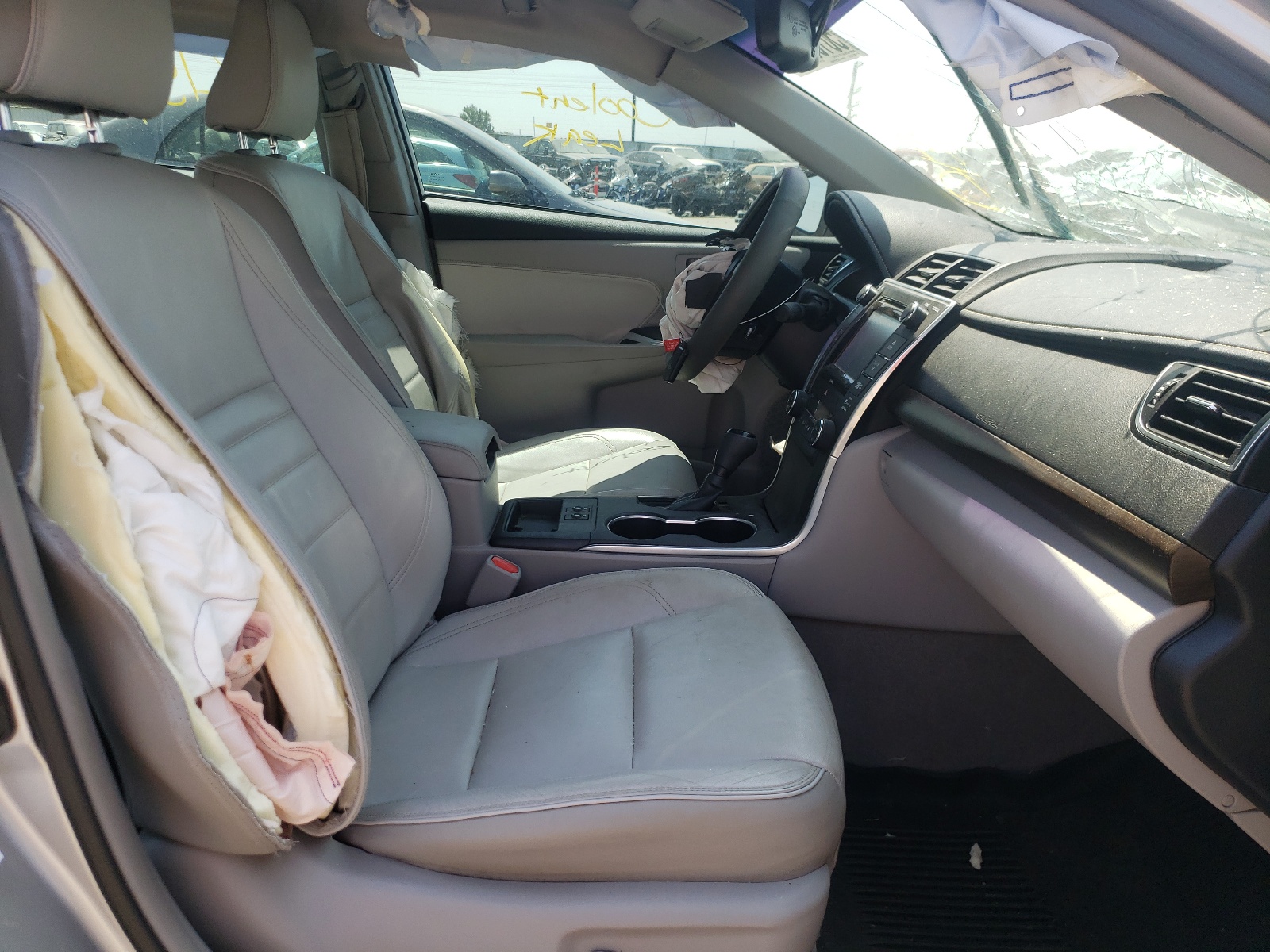 Photo 5 from auction – 2016 TOYOTA CAMRY LE with VIN 4T1BF1FK6GU521003
