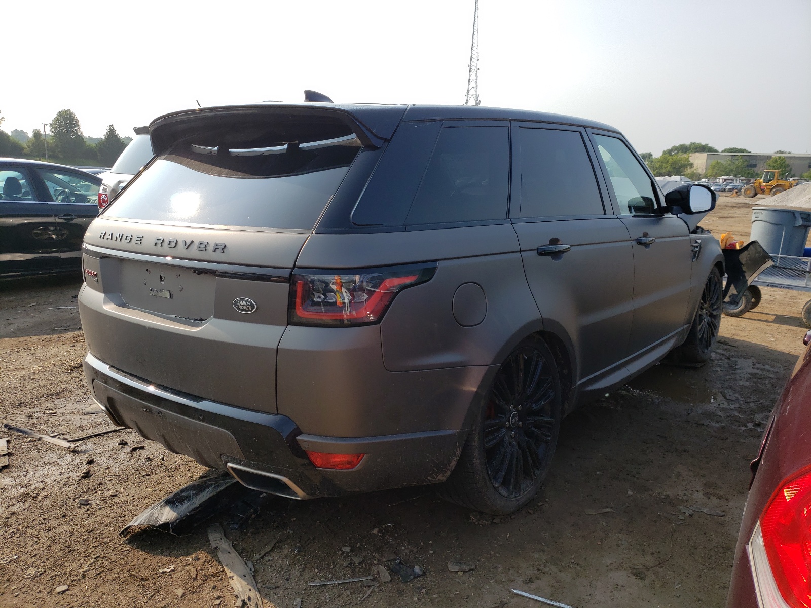 Photo 4 from auction – 2020 LAND ROVER RANGE ROVE with VIN SALWR2SU5LA883385