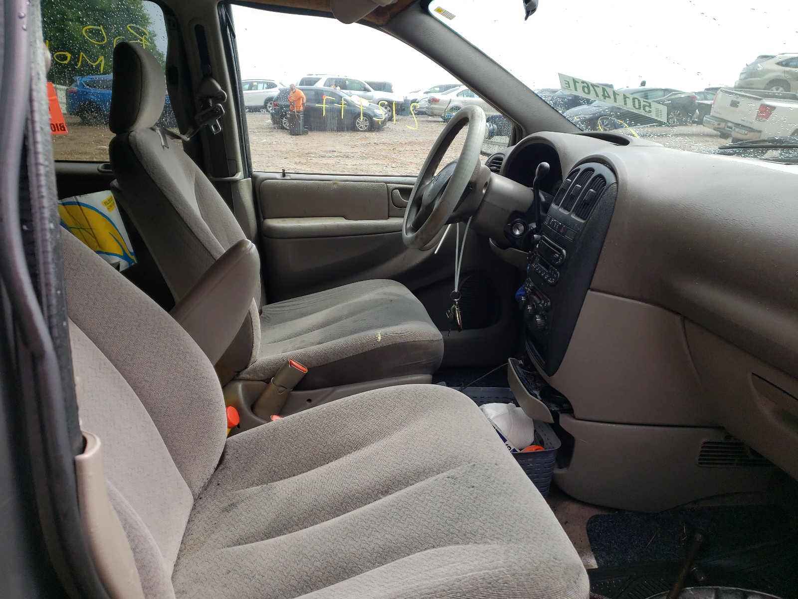 Фото 5 с аукциона – 2003 DODGE GRAND CARA с VIN 1D4GP44373B308901