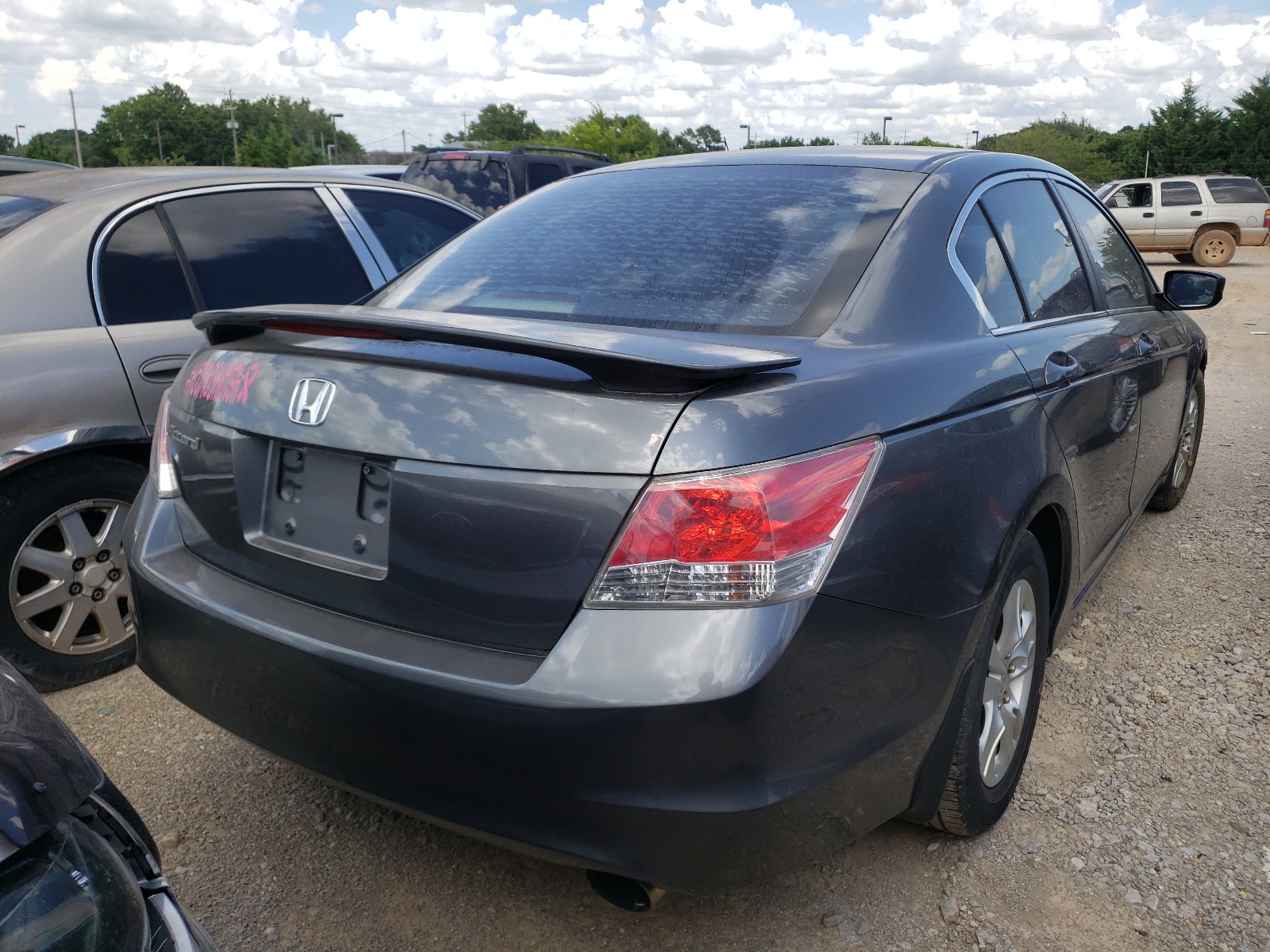 Photo 4 from auction – 2010 HONDA ACCORD LXP with VIN 1HGCP2F48AA186849