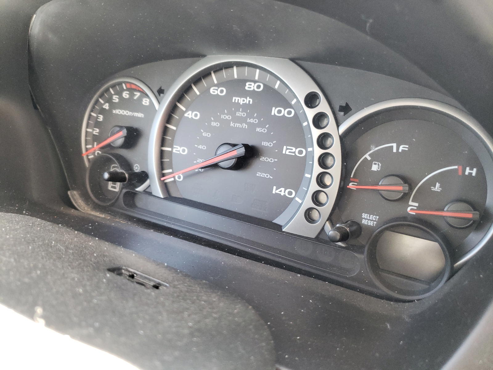 Photo 8 from auction – 2003 HONDA PILOT with VIN 2HKYF18483H603364