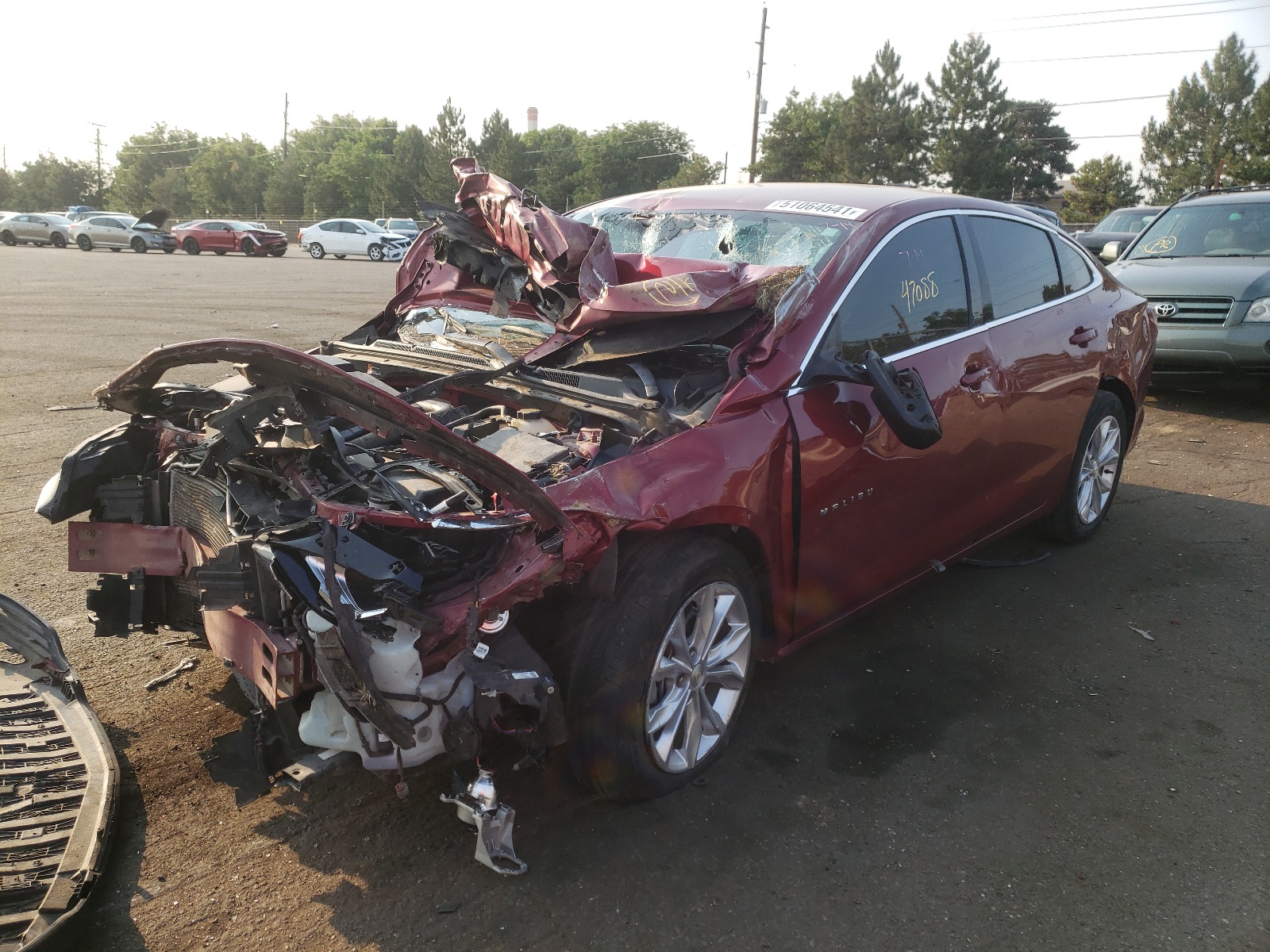 Photo 2 from auction – 2019 CHEVROLET MALIBU LT with VIN 1G1ZD5ST2KF213332