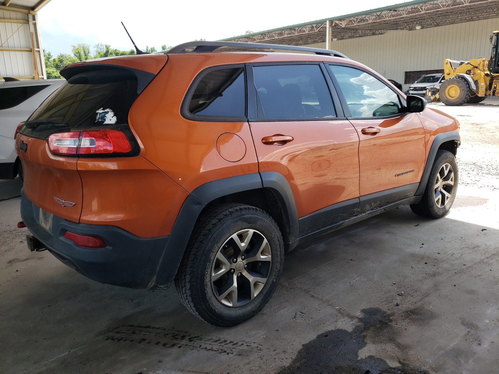 Photo 4 from auction – 2014 JEEP CHEROKEE T with VIN 1C4PJMBS1EW276256