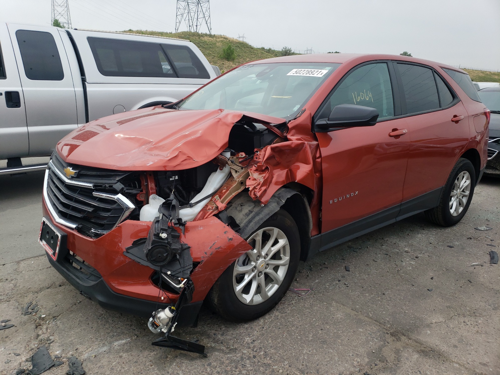 Zdjęcie 2 z aukcji – 2020 CHEVROLET EQUINOX LS z VIN 2GNAXHEV7L6261034