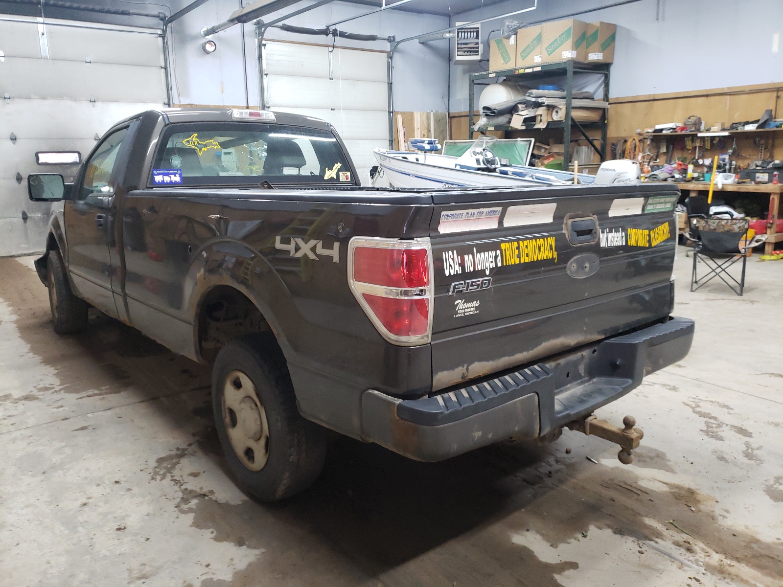 Photo 3 from auction – 2009 FORD F150 with VIN 1FTRF14W19KB31577