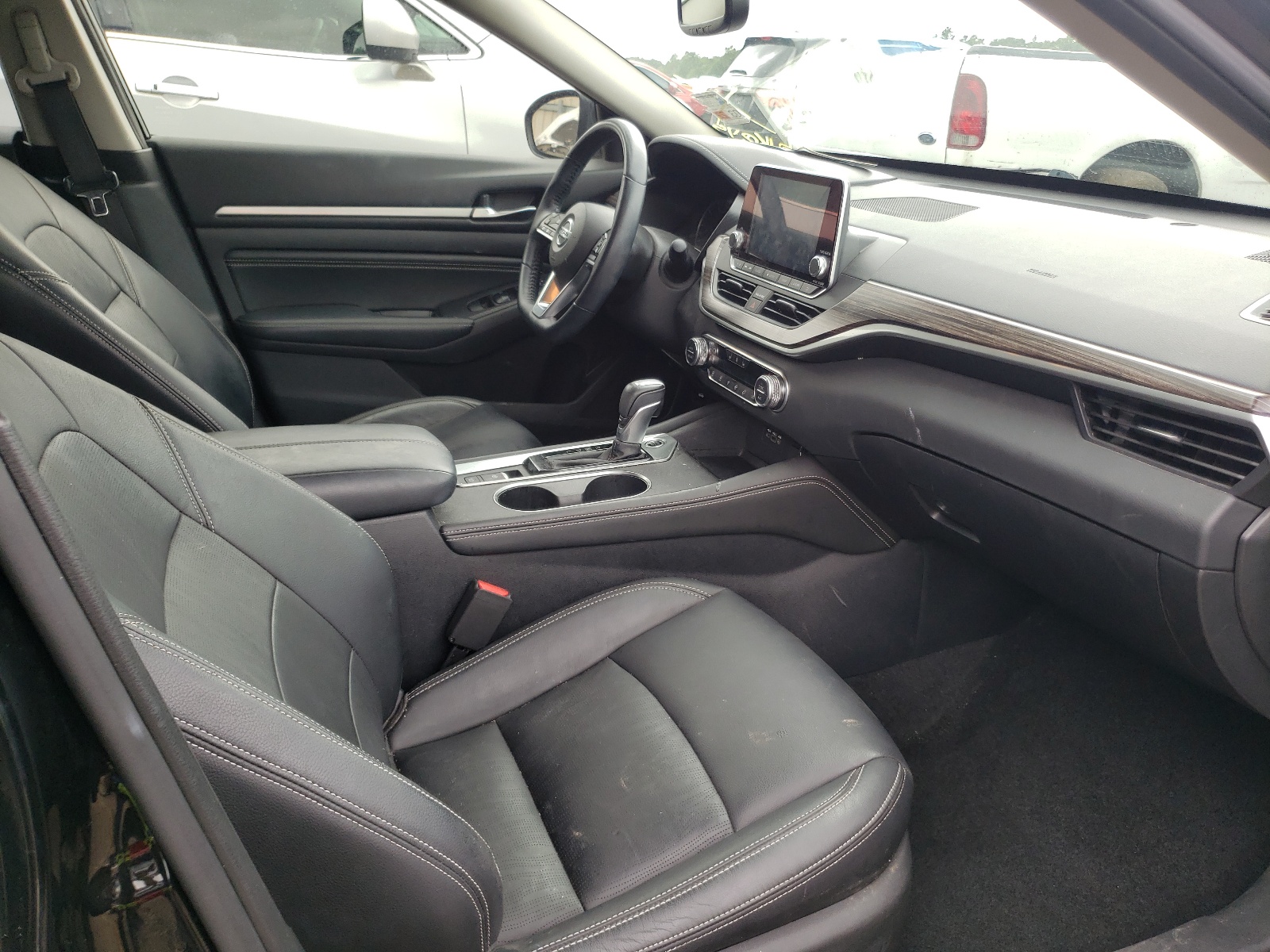 Photo 5 from auction – 2019 NISSAN ALTIMA SL with VIN 1N4BL4EV4KN302446