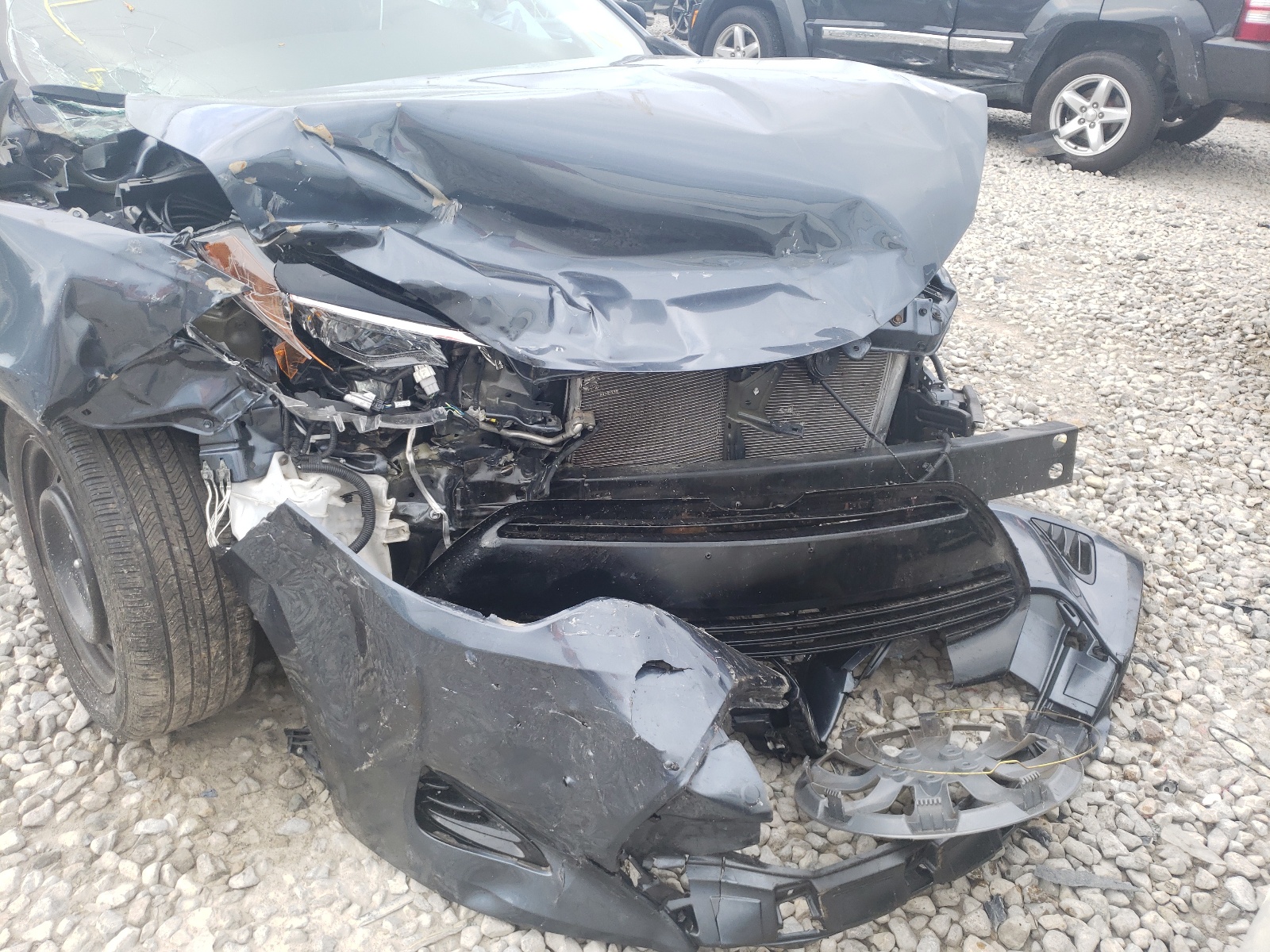 Photo 9 from auction – 2018 TOYOTA COROLLA L with VIN 2T1BURHE2JC112226