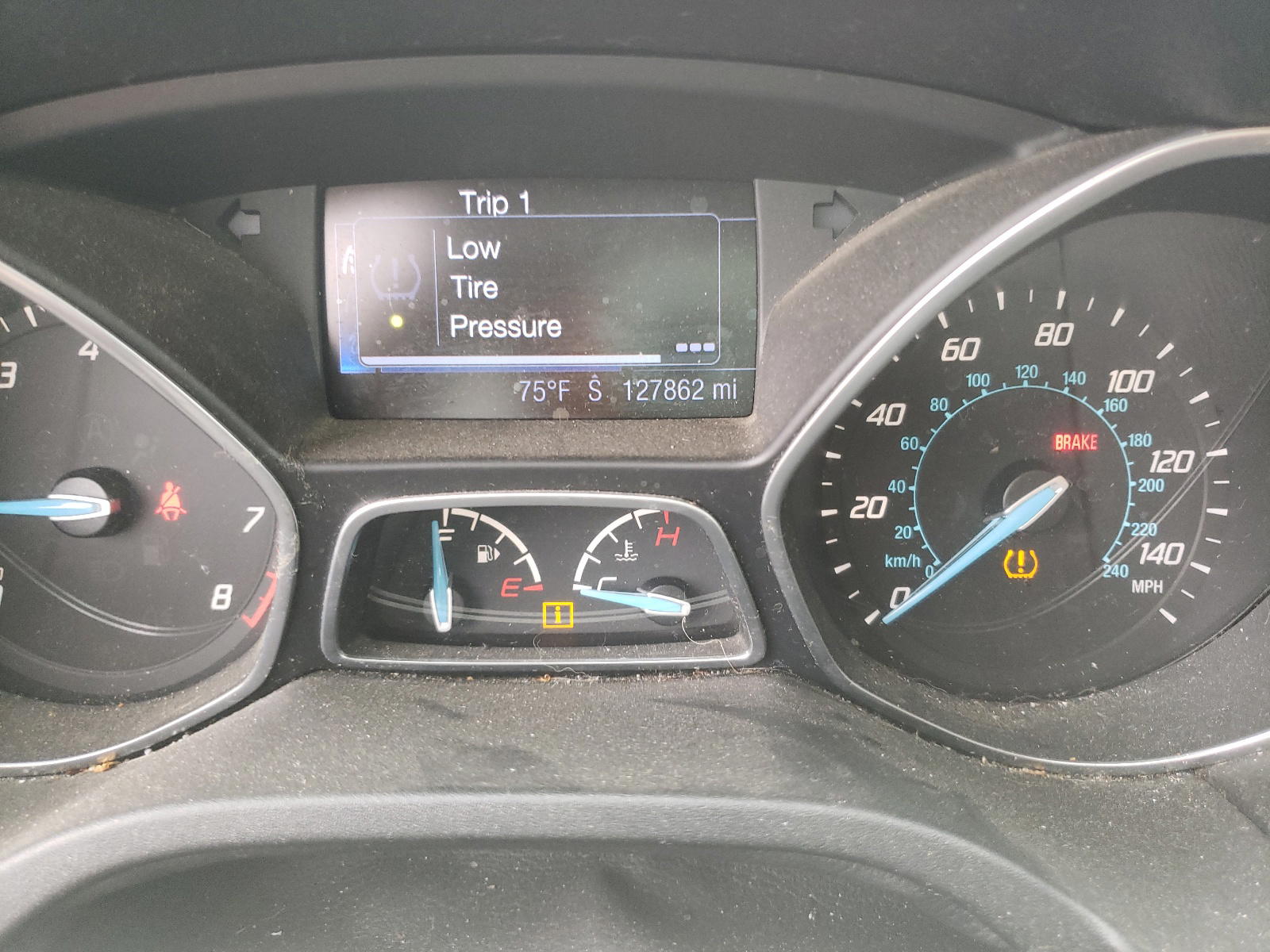 Photo 8 from auction – 2013 FORD FOCUS SE with VIN 1FADP3F20DL169503
