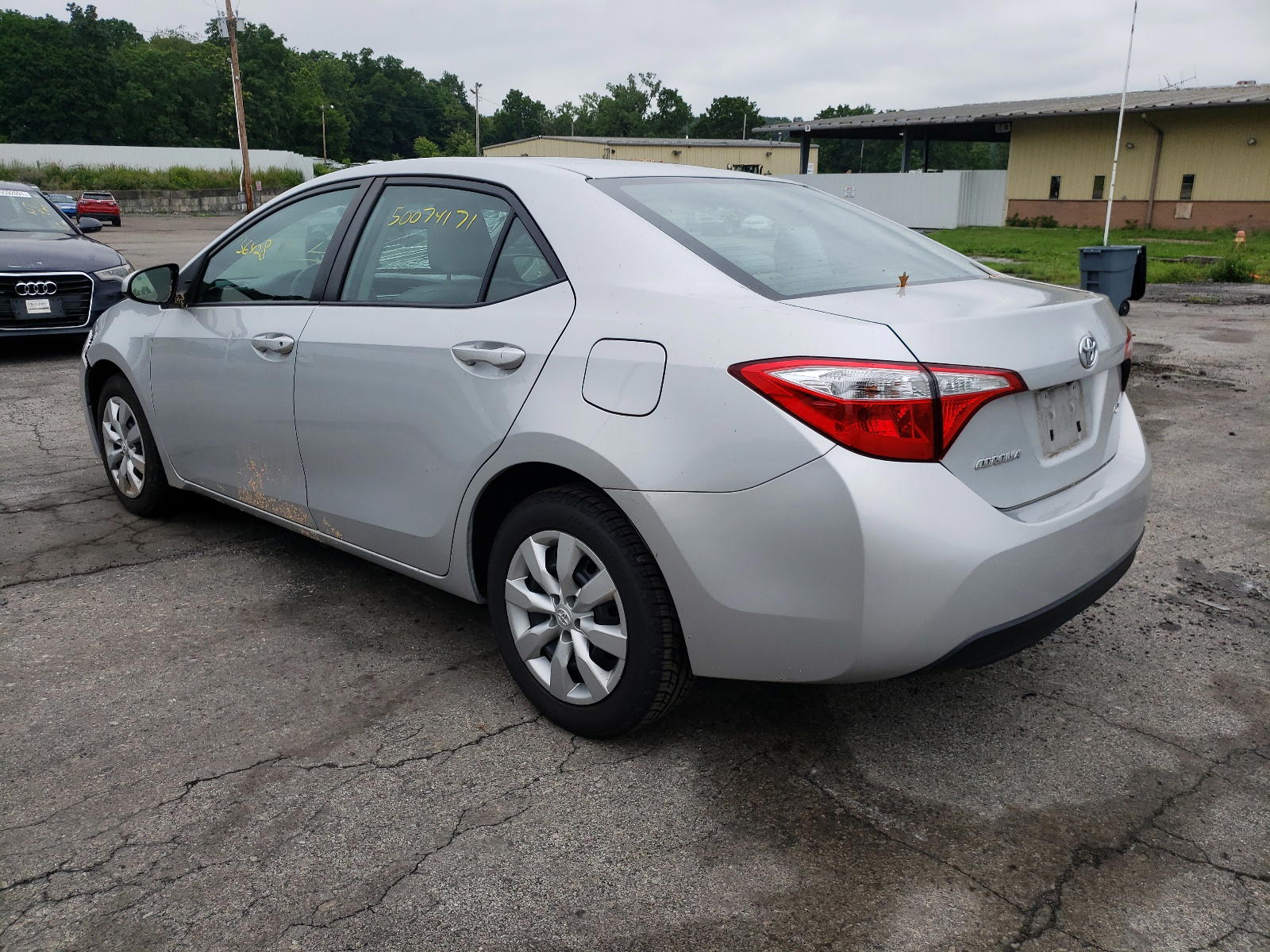 Photo 3 from auction – 2015 TOYOTA COROLLA L with VIN 2T1BURHE6FC386102