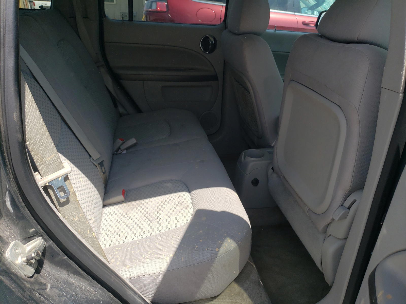 Photo 6 from auction – 2011 CHEVROLET HHR LS with VIN 3GNBAAFW9BS520563