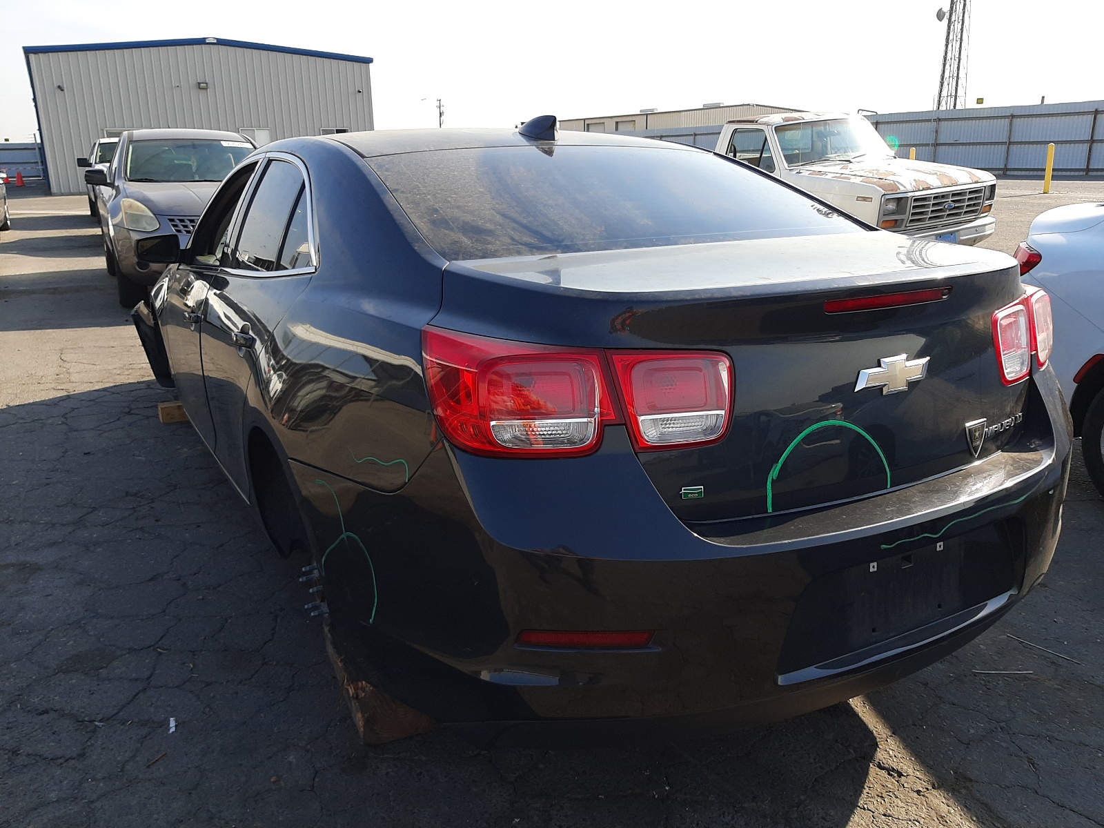 Photo 3 from auction – 2016 CHEVROLET MALIBU LIM with VIN 1G11C5SA8GU162386