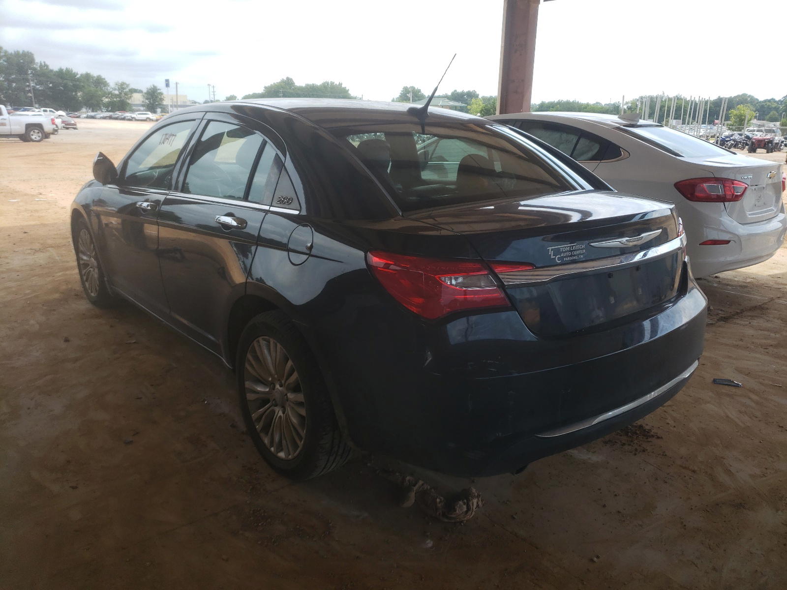 Photo 3 from auction – 2011 CHRYSLER 200 LIMITE with VIN 1C3BC2FG6BN505888
