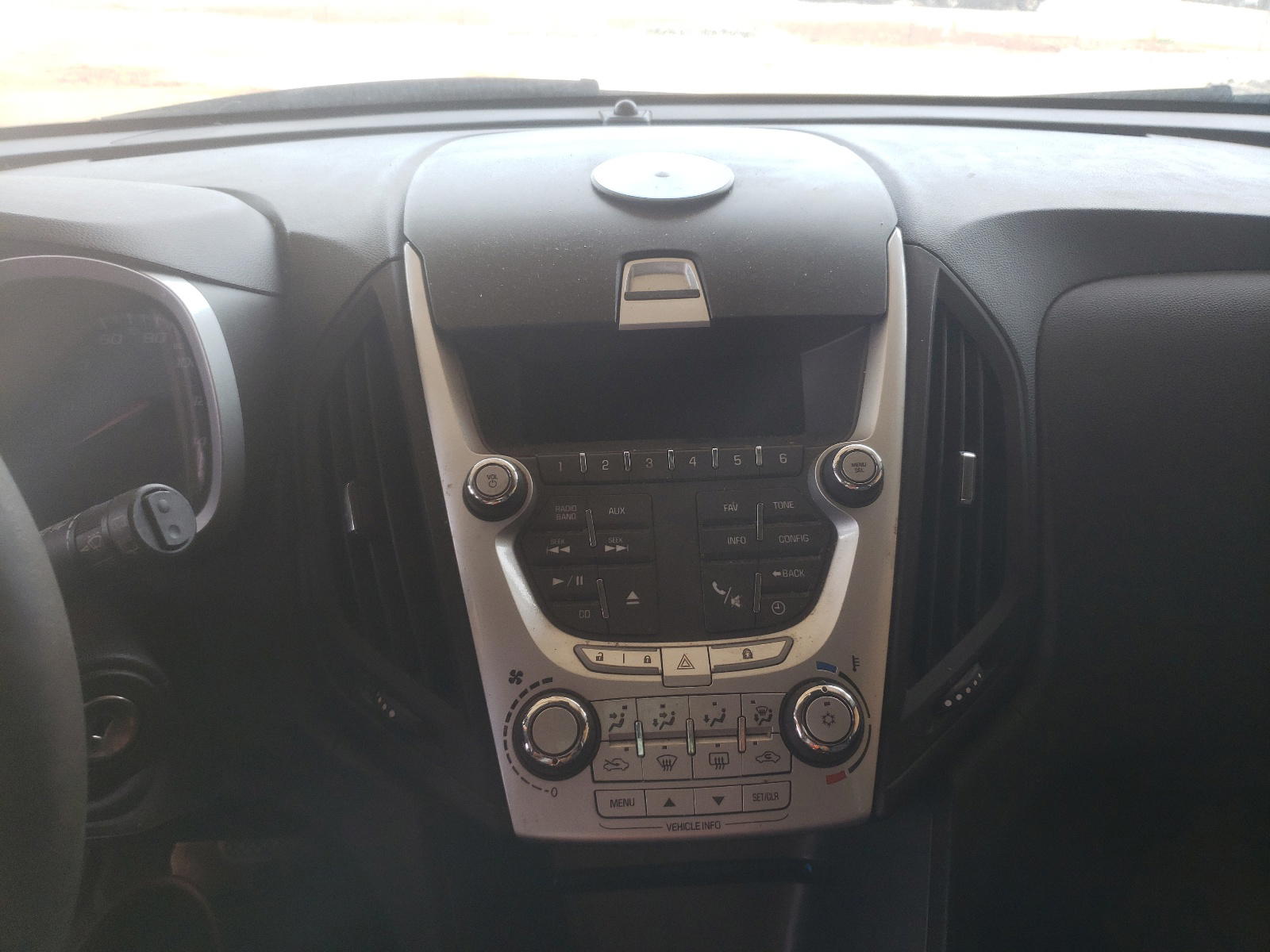 Photo 9 from auction – 2011 CHEVROLET EQUINOX LT with VIN 2CNALDEC9B6207501